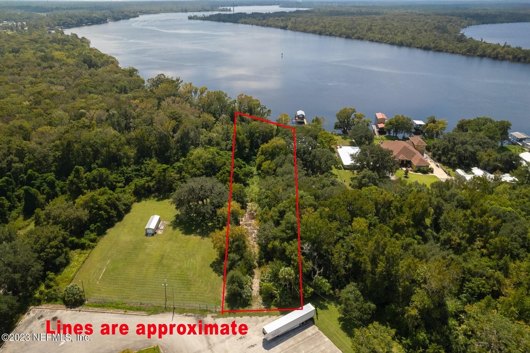 227 S HIGHWAY 17, East Palatka — photo 2