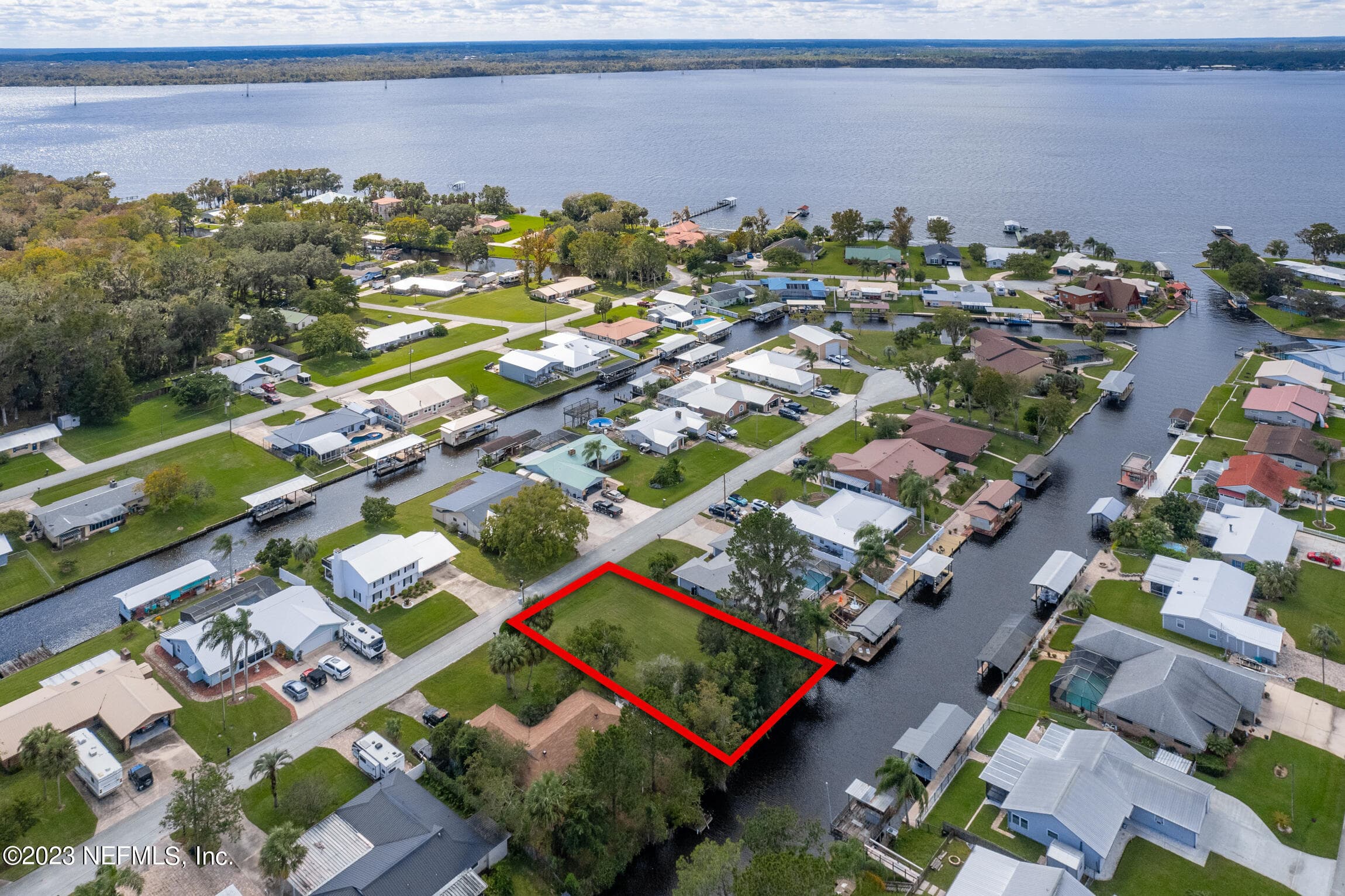 114 ORANGE Drive, East Palatka — exterior