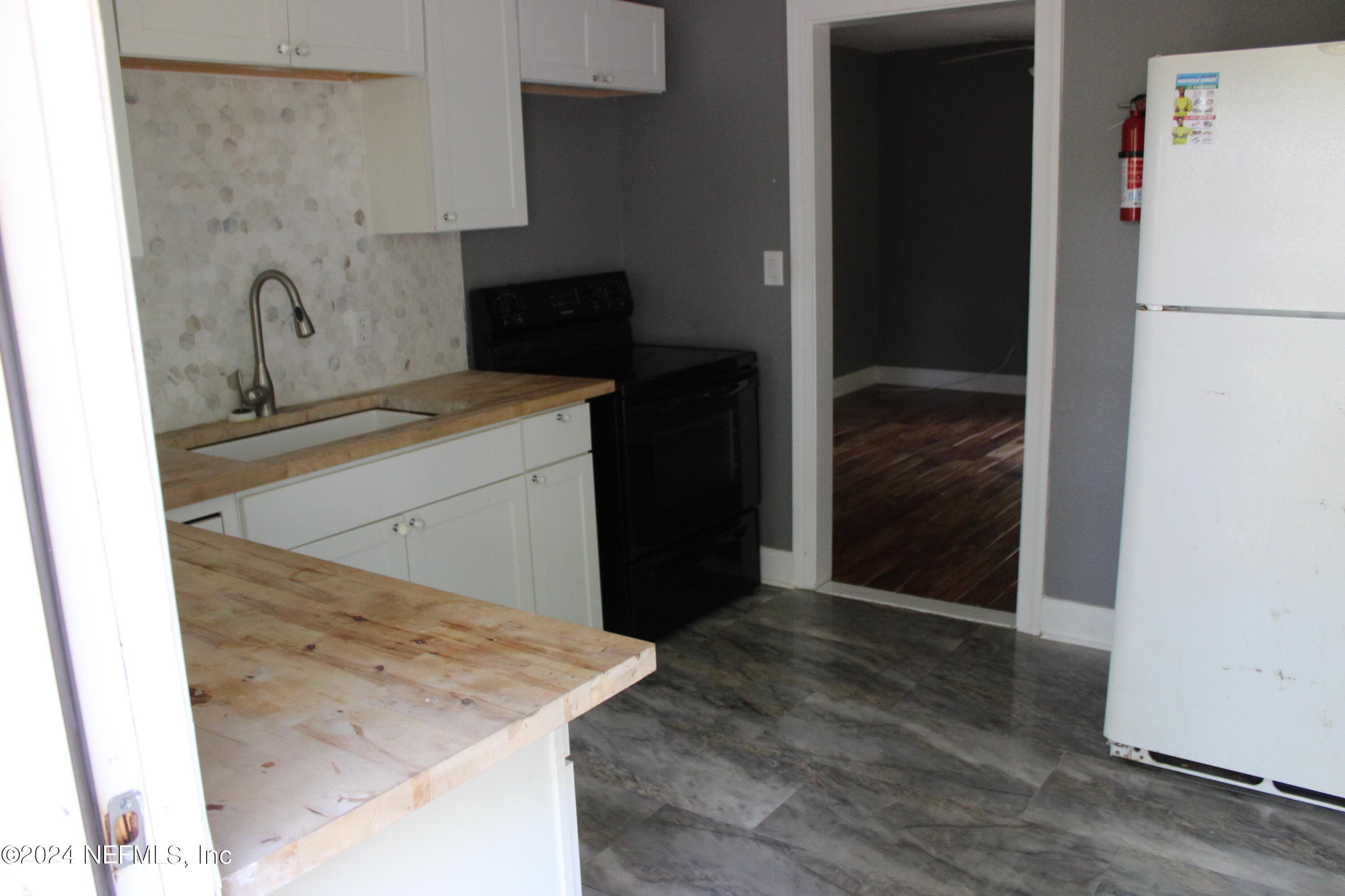 3412 ROCKWOOD Drive, Jacksonville, FL 32254, Jacksonville — photo 3