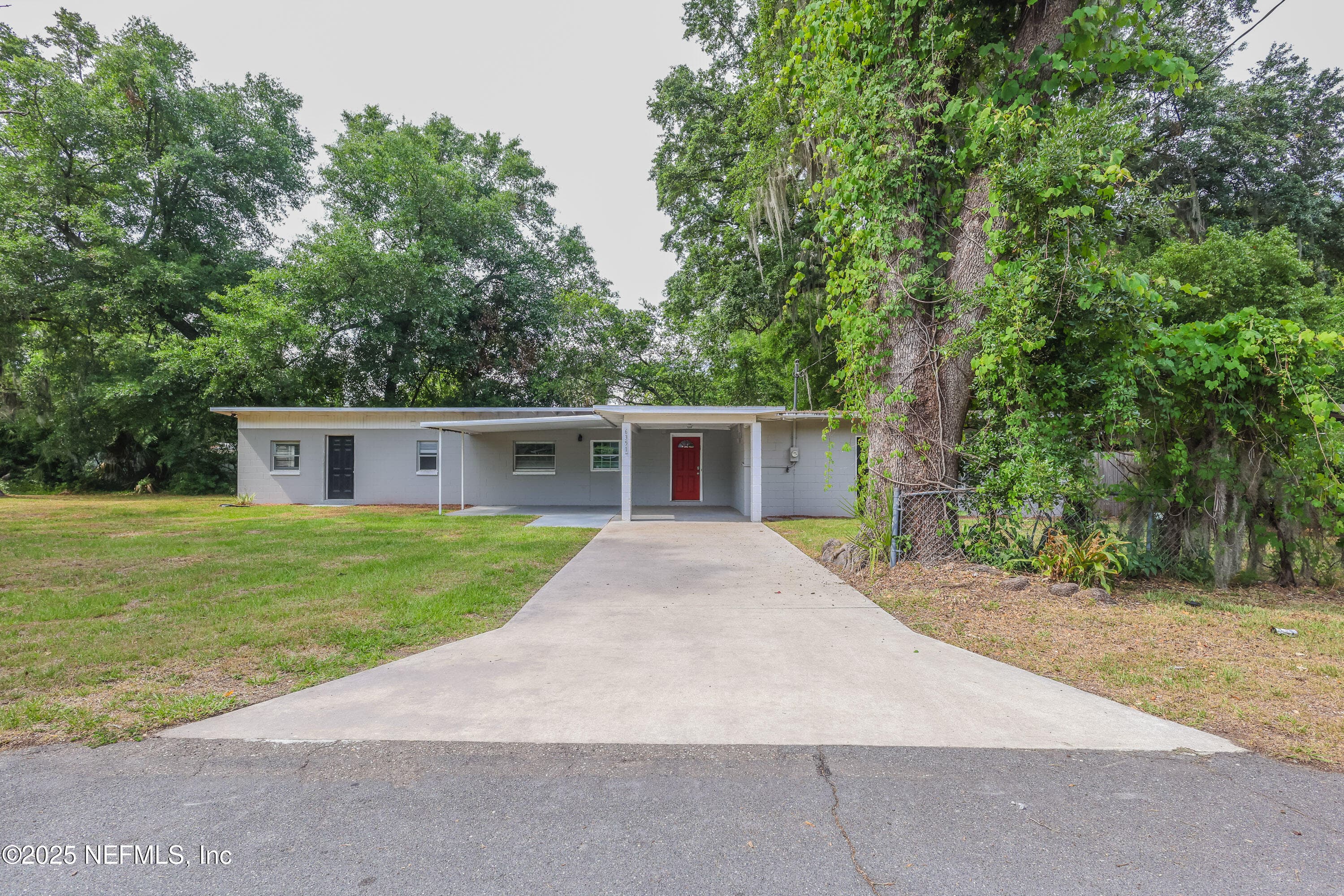 6351 FABIAN Drive, Jacksonville — exterior
