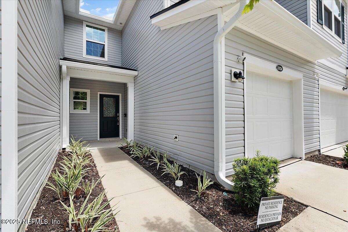 11924 CALVESTA Street, Jacksonville, FL 32256, Jacksonville — photo 2