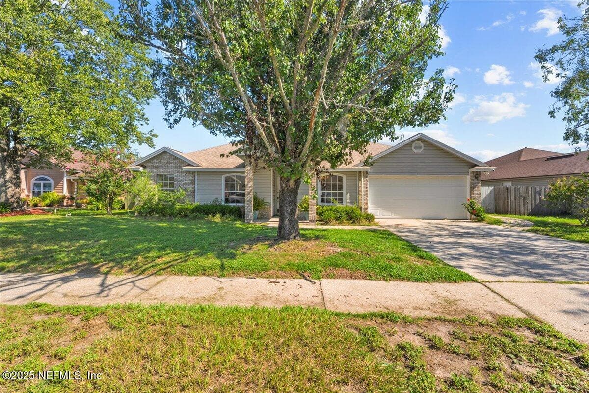 9125 CAMSHIRE Drive, Jacksonville — photo 2