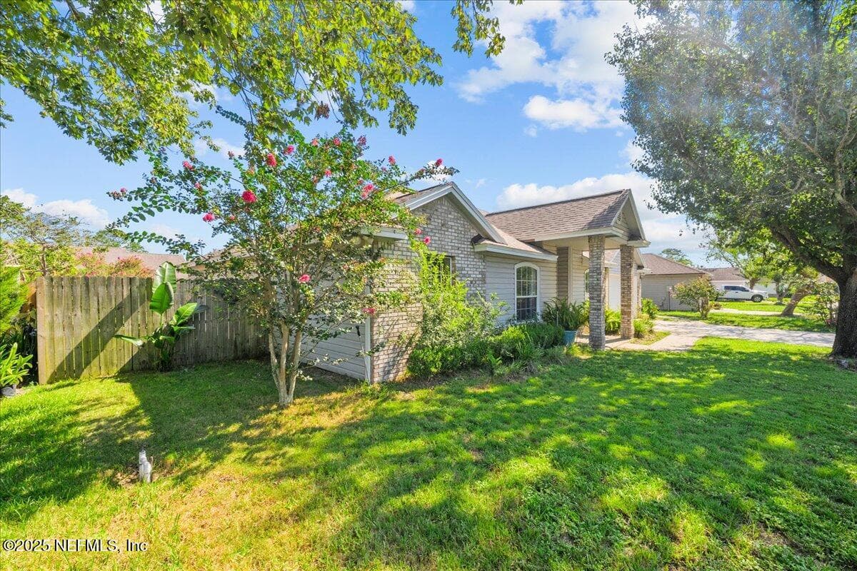 9125 CAMSHIRE Drive, Jacksonville — photo 3