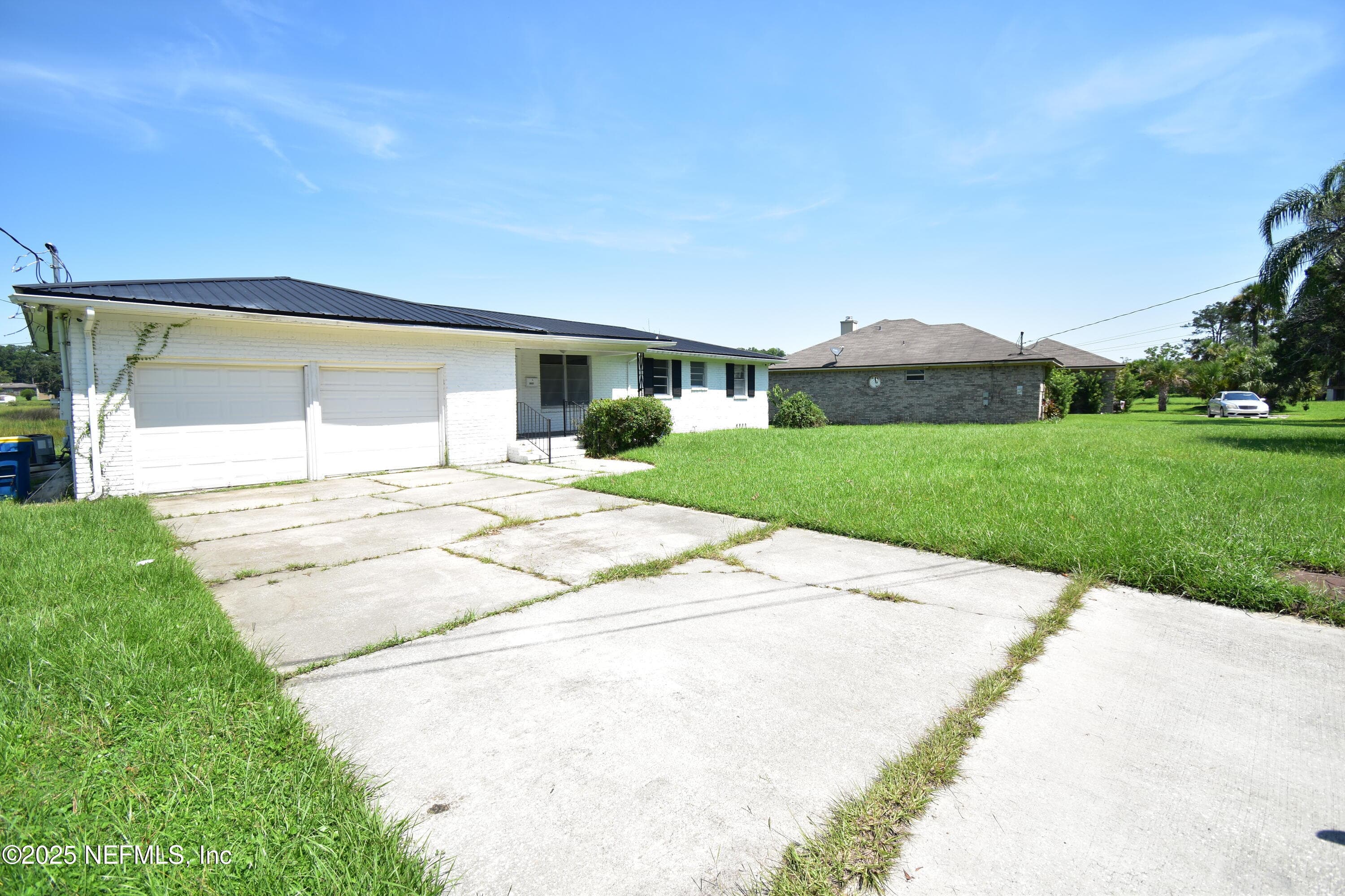3037 RIBAULT SCENIC Drive, Jacksonville, FL 32208, Jacksonville — photo 2