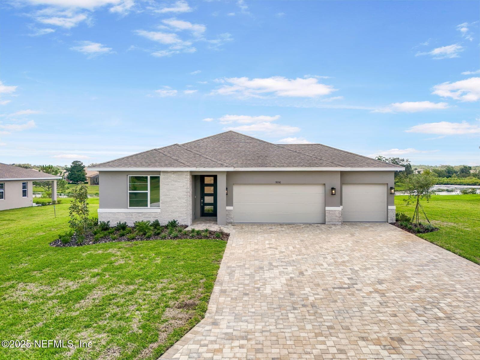 9156 PLAYERS Drive, Weeki Wachee — exterior