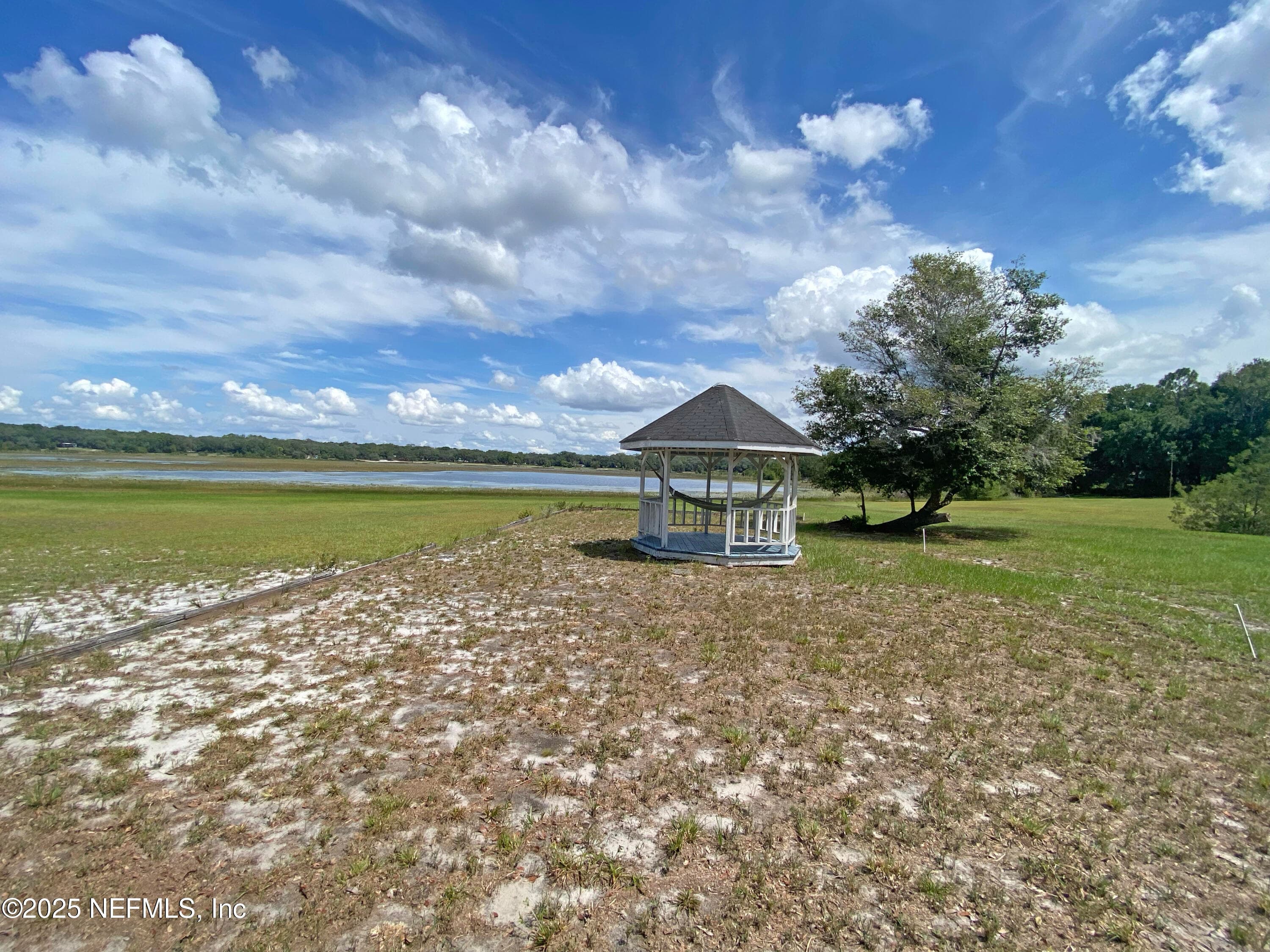 148 SWAN LAKE Drive, Melrose, FL 32666, Melrose — exterior