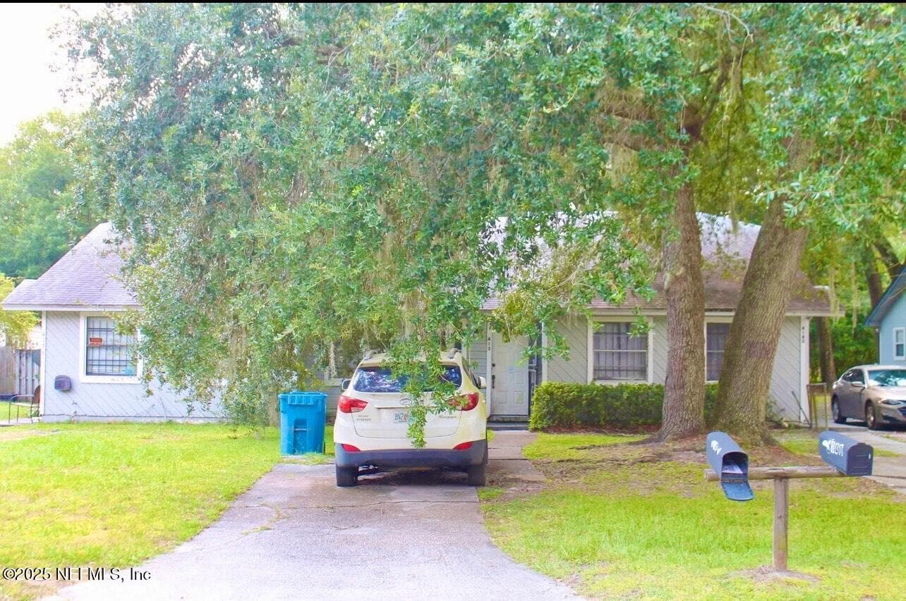 4136, 4138 & 4140 LORENZO Court, Jacksonville — exterior