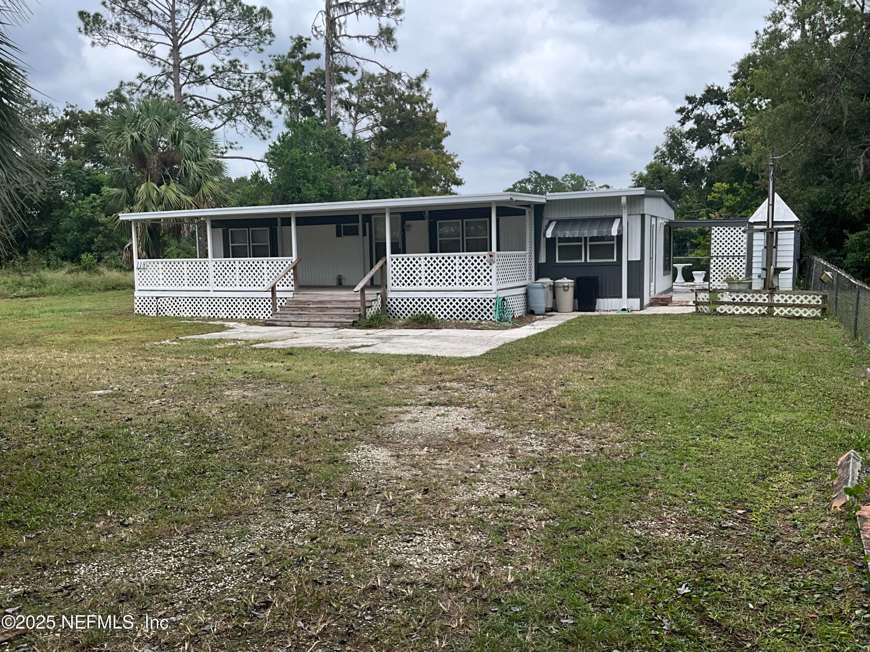 118 RIVERSIDE Avenue, Satsuma — exterior