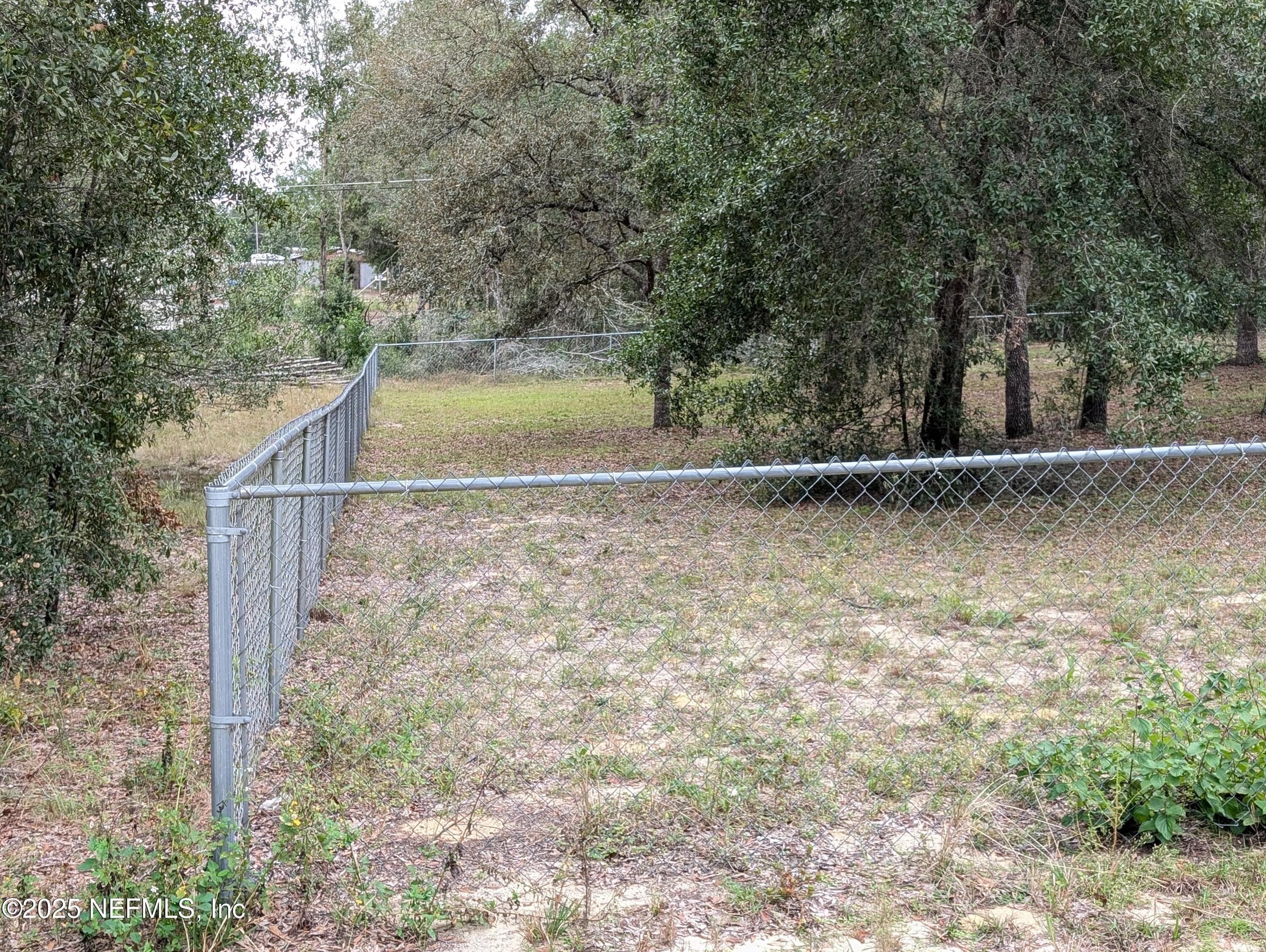 211 1ST Way, Interlachen, FL 32148, Interlachen — exterior