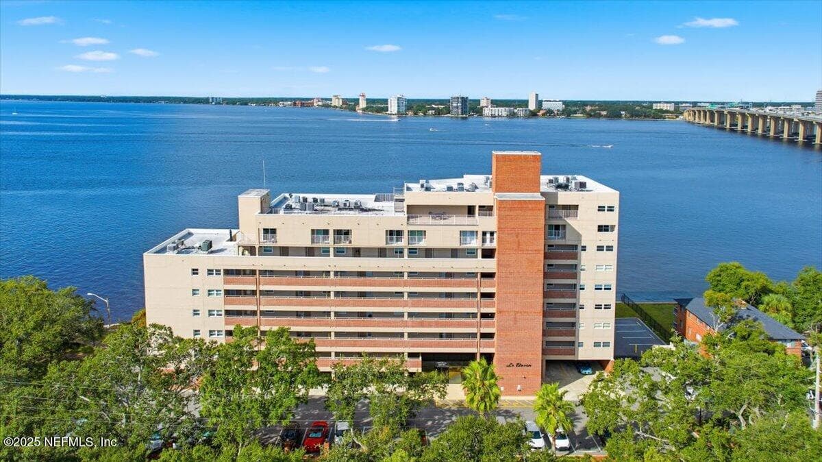 1524 LE BARON Avenue 1524, Jacksonville, FL 32207, Jacksonville — exterior