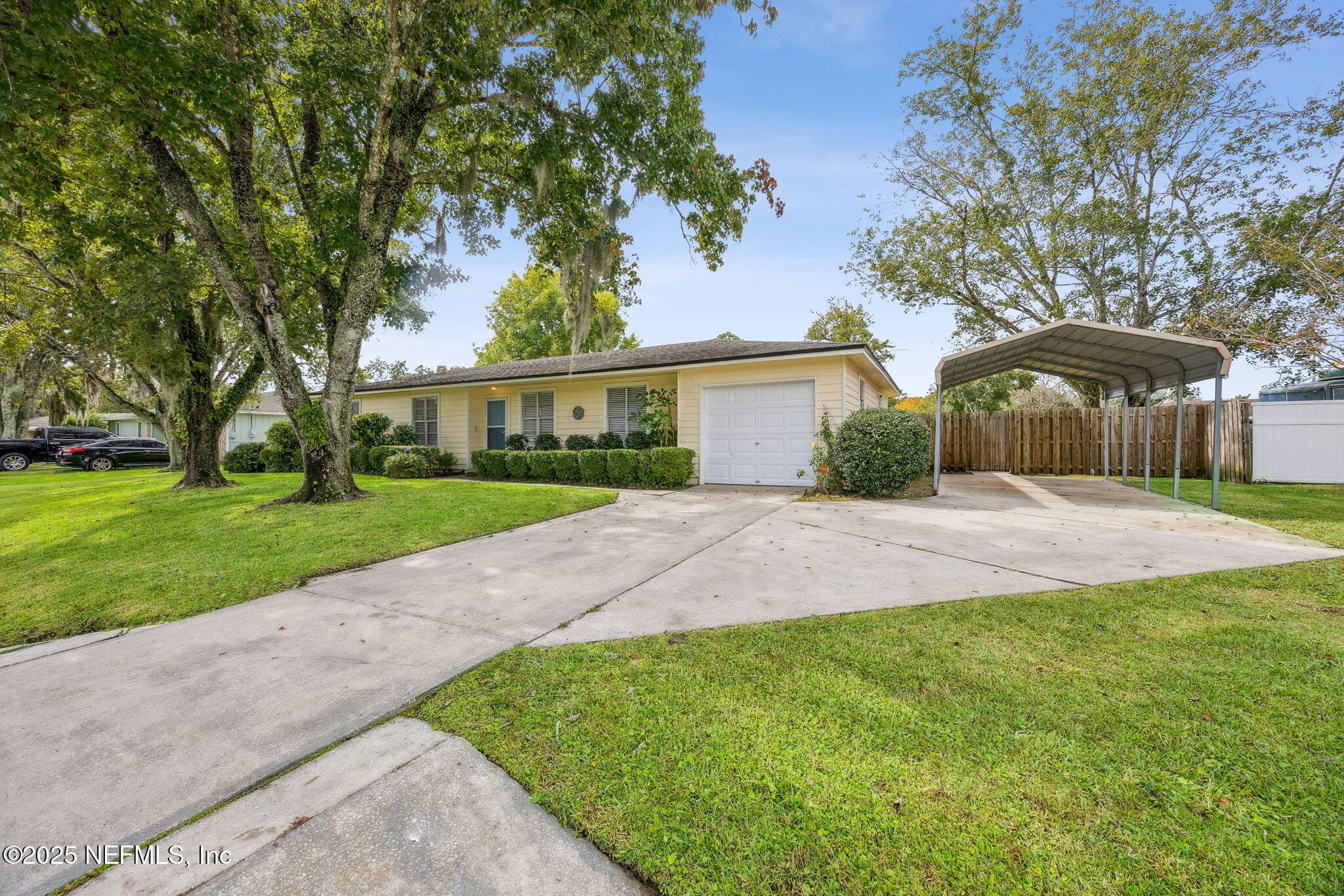 10762 SADDLEBRED Drive, Jacksonville — photo 2