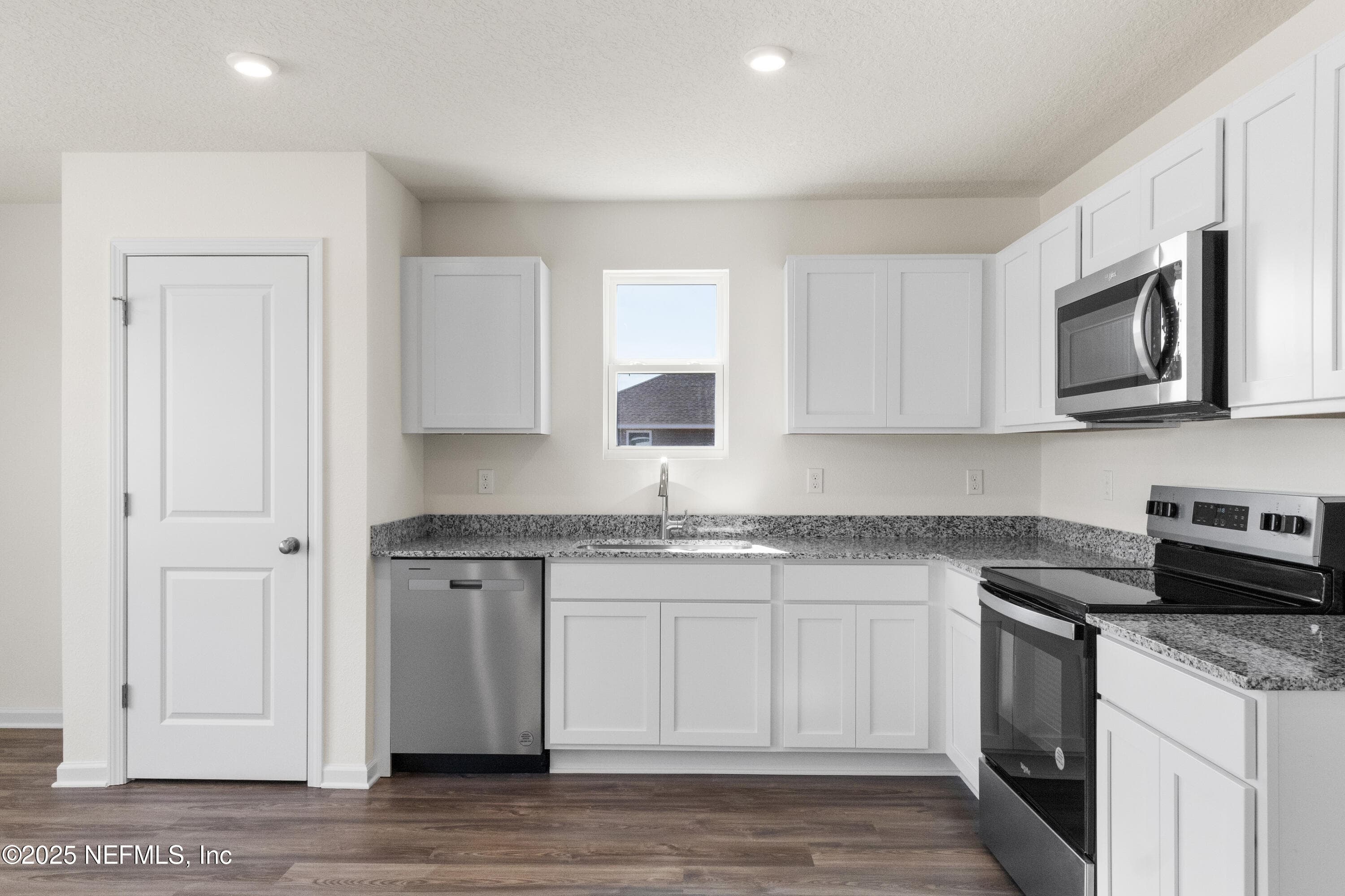 10358 GREYSTONE Drive, Glen St. Mary, FL 32040, Glen St. Mary — photo 3