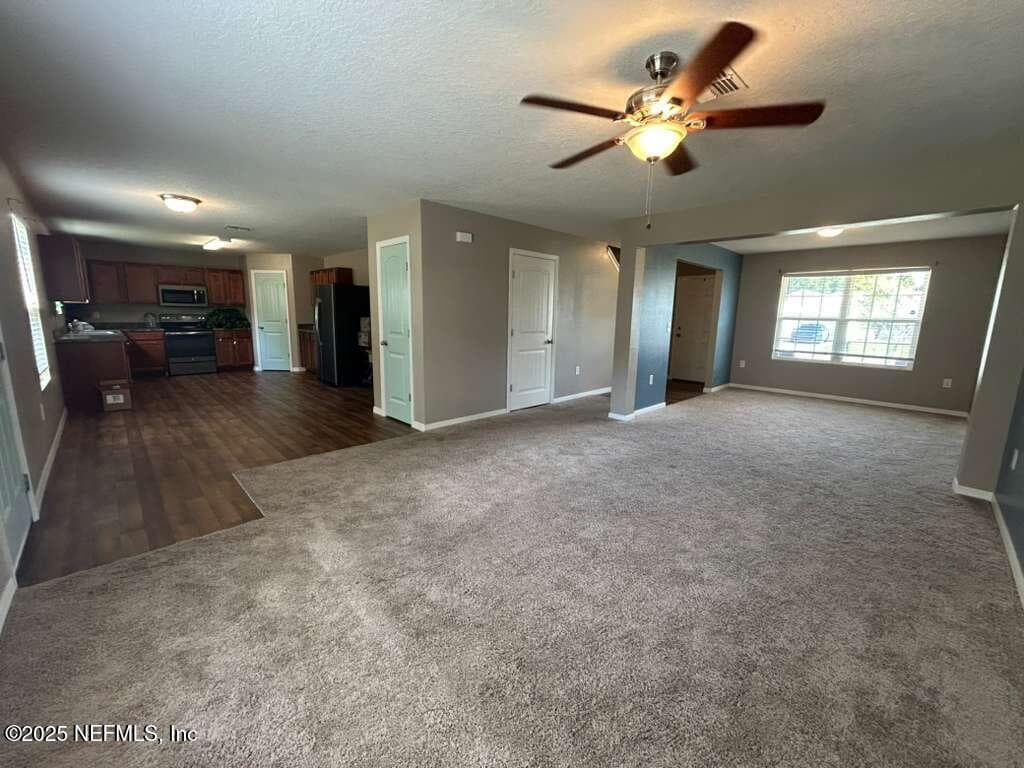 10 PICKCANE Lane, Palm Coast, FL 32164, Palm Coast — photo 2