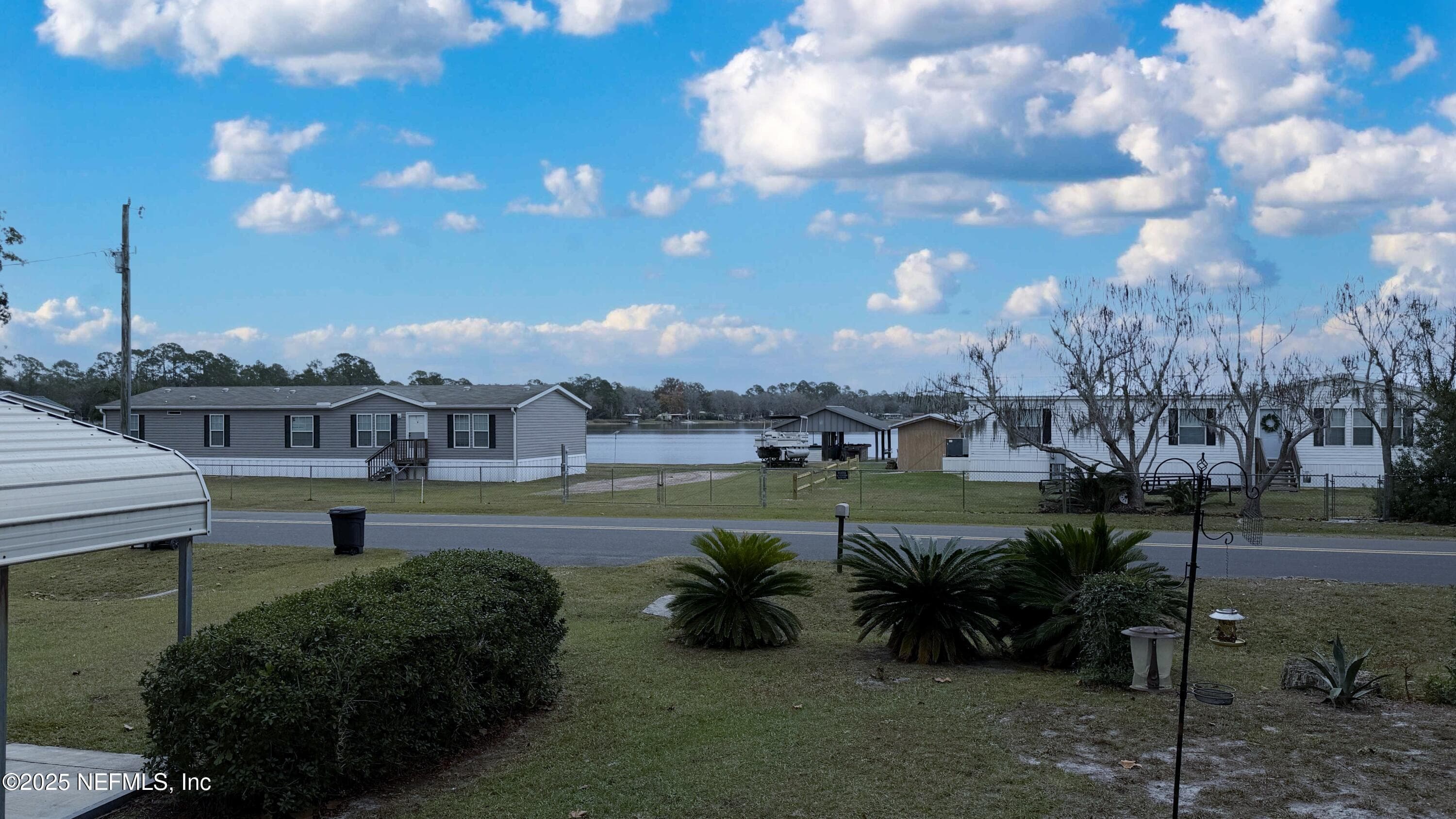 159 JEWEL Avenue, Interlachen, FL 32148, Interlachen — photo 2