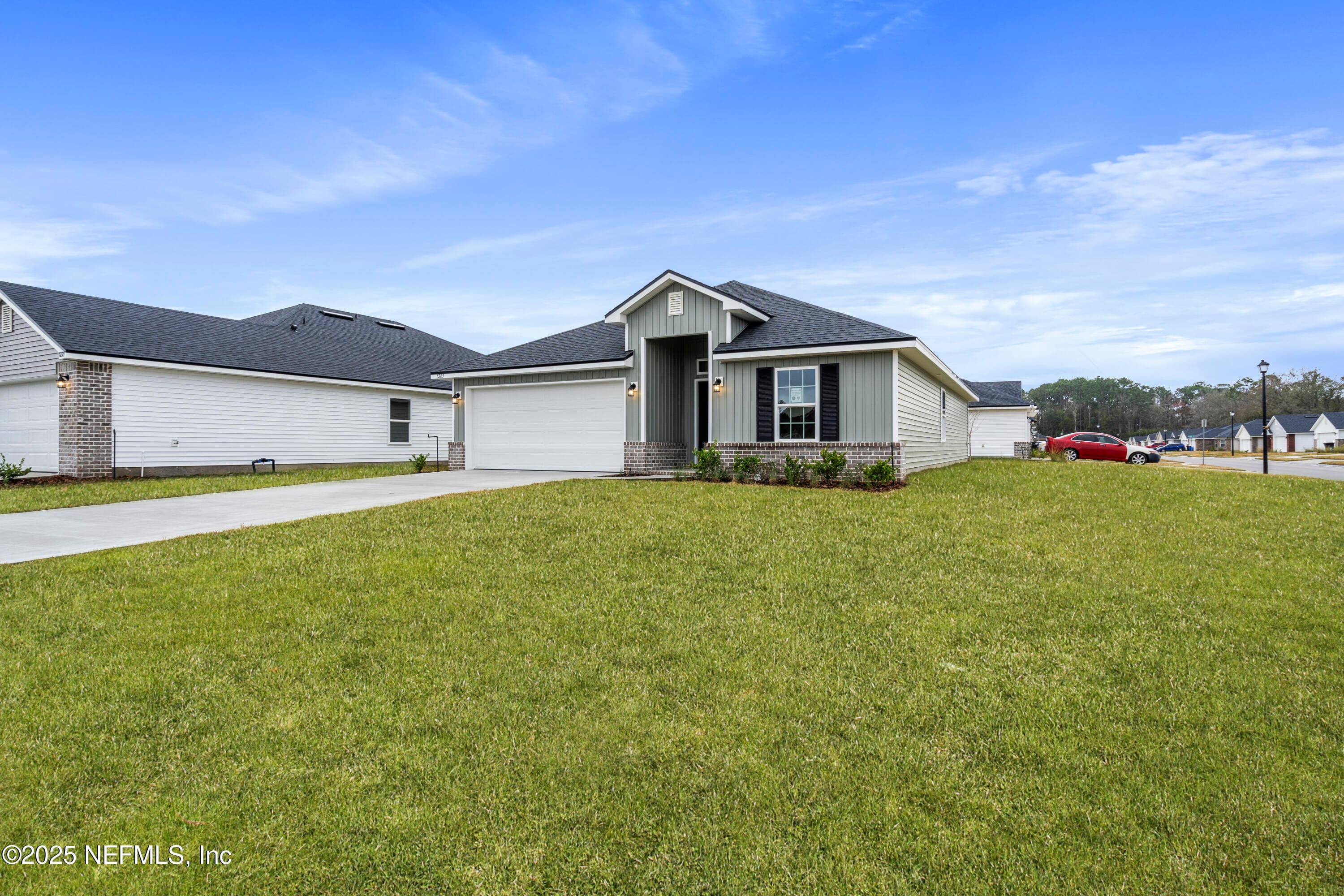 8223 HELMSLEY Boulevard, Jacksonville — exterior