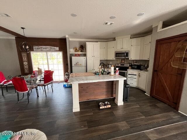 118 LARIAT Drive, Florahome — photo 2