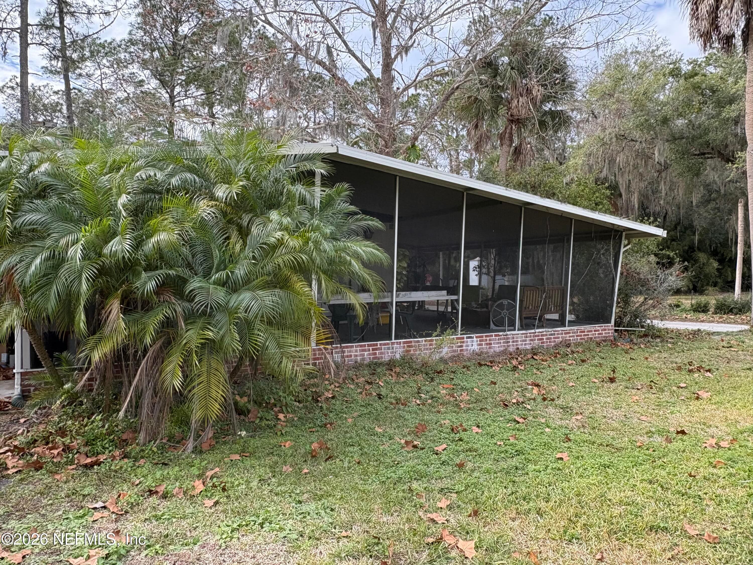 101 S GERALDO Road, East Palatka, FL 32131, East Palatka — exterior