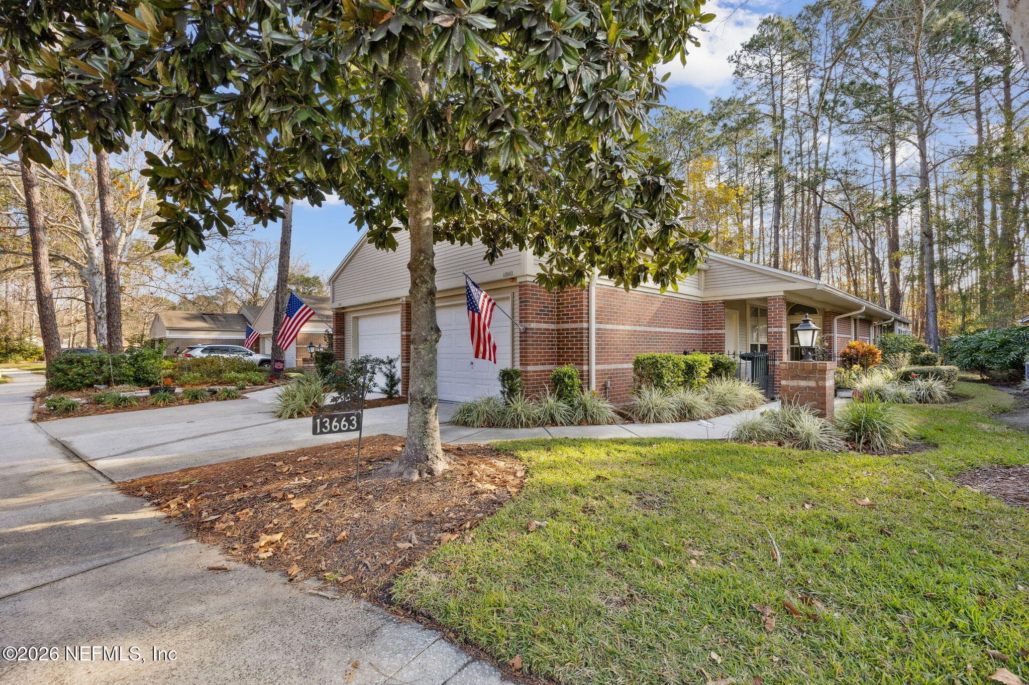 13663 WM DAVIS Parkway, Jacksonville — exterior