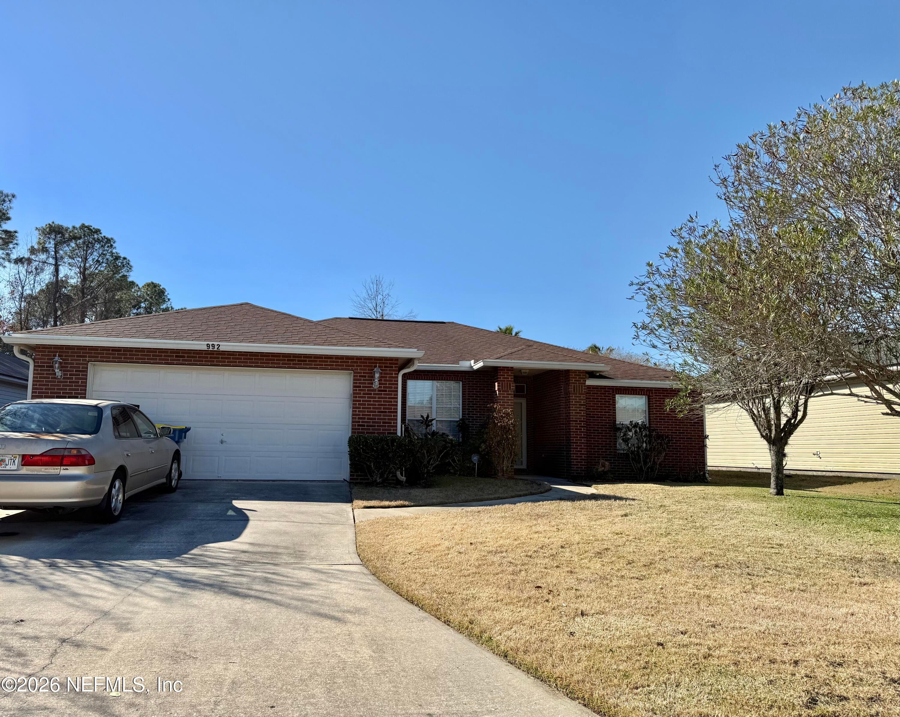 992 HYANNIS PORT Drive, Jacksonville — exterior