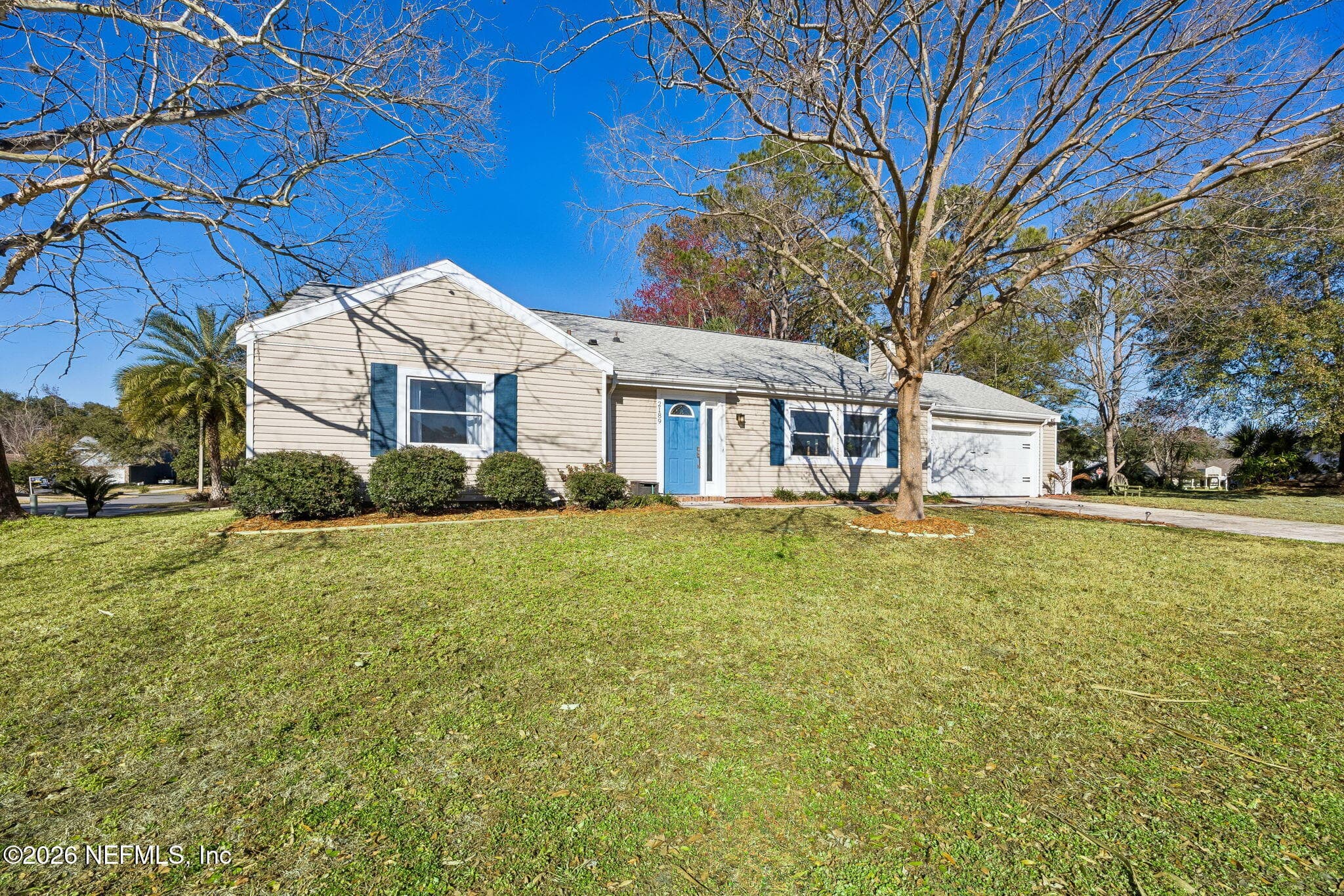 2189 THE WOODS Drive E, Jacksonville — photo 2