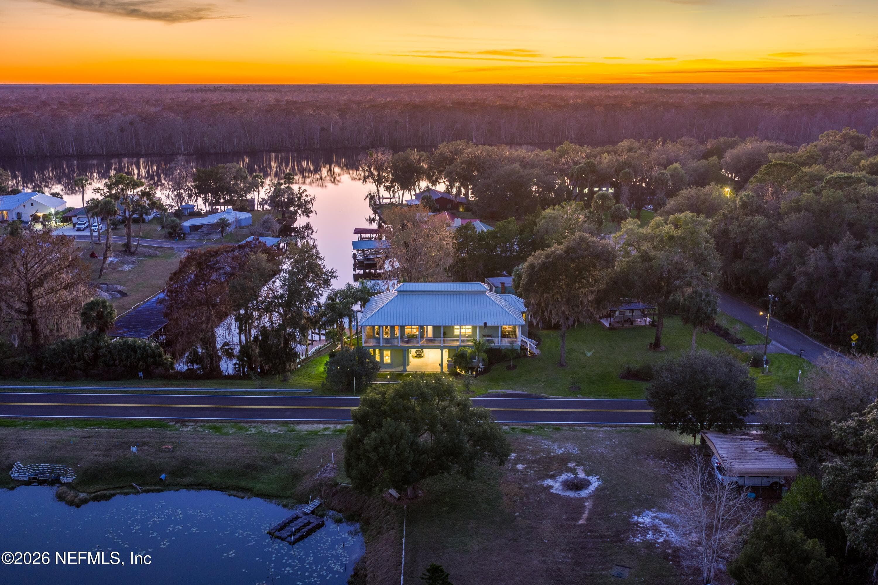 301 SARATOGA Drive, Satsuma — photo 3
