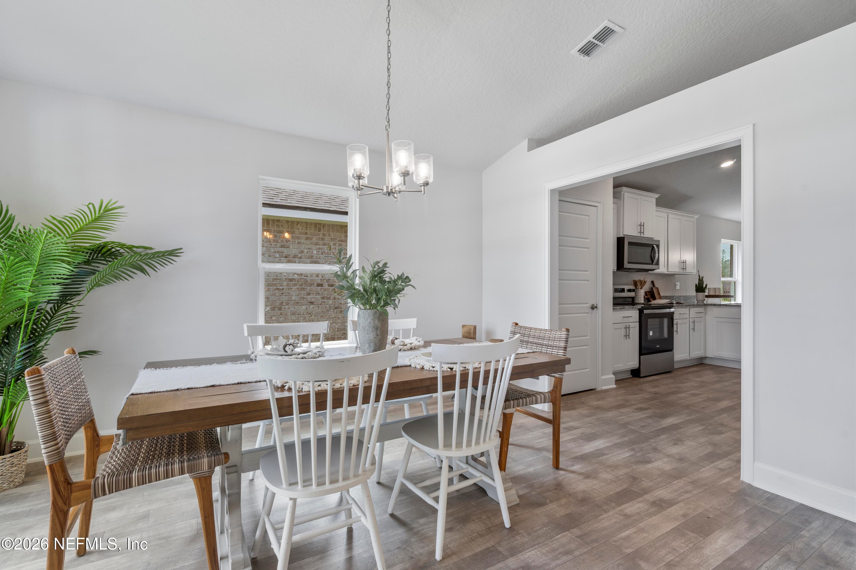 8327 HELMSLEY Boulevard, Jacksonville — photo 2