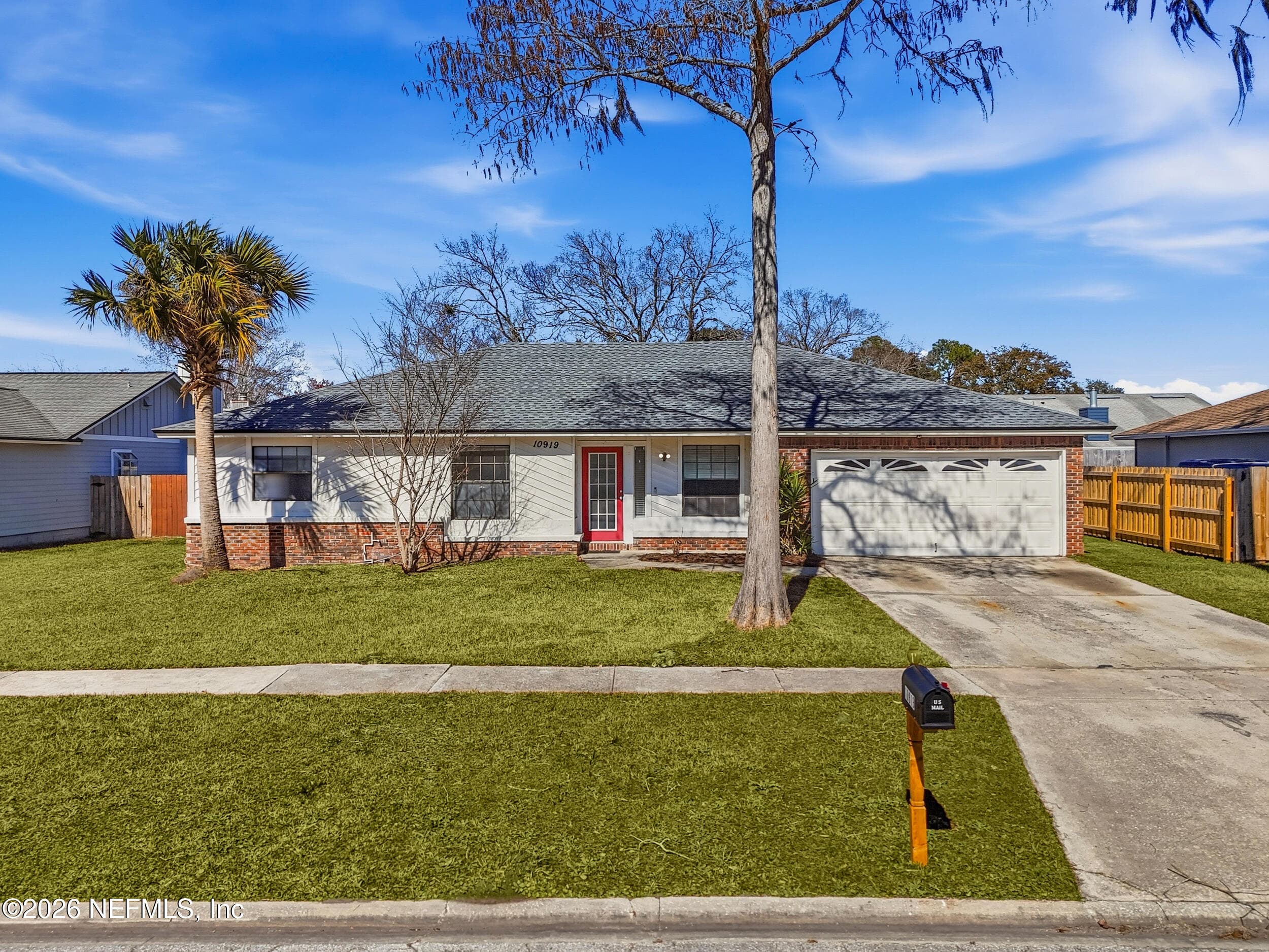 10919 GREAT SOUTHERN Drive, Jacksonville — exterior