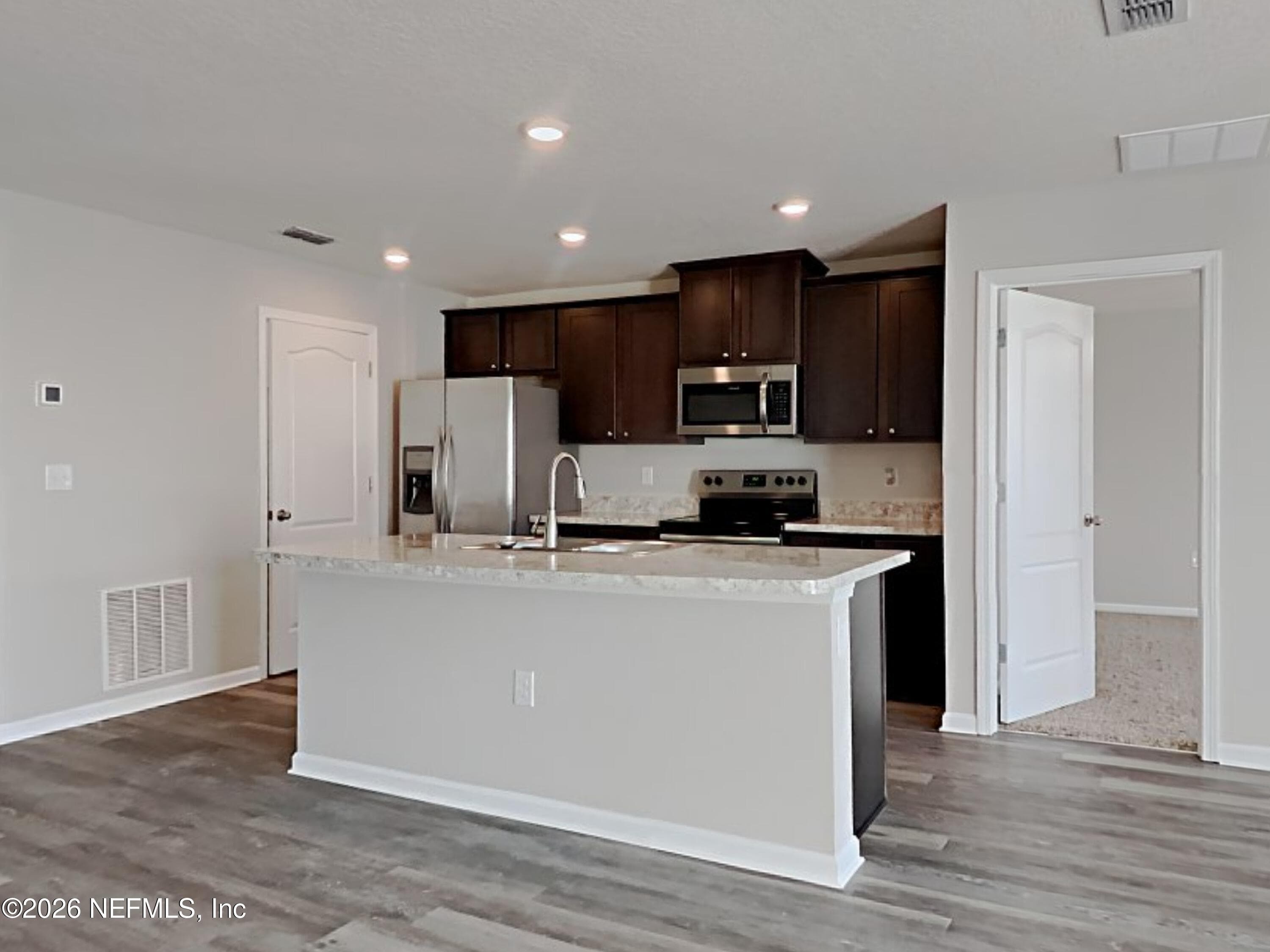 2293 PEBBLE POINT Drive, Green Cove Springs, FL 32043, Green Cove Springs — photo 3