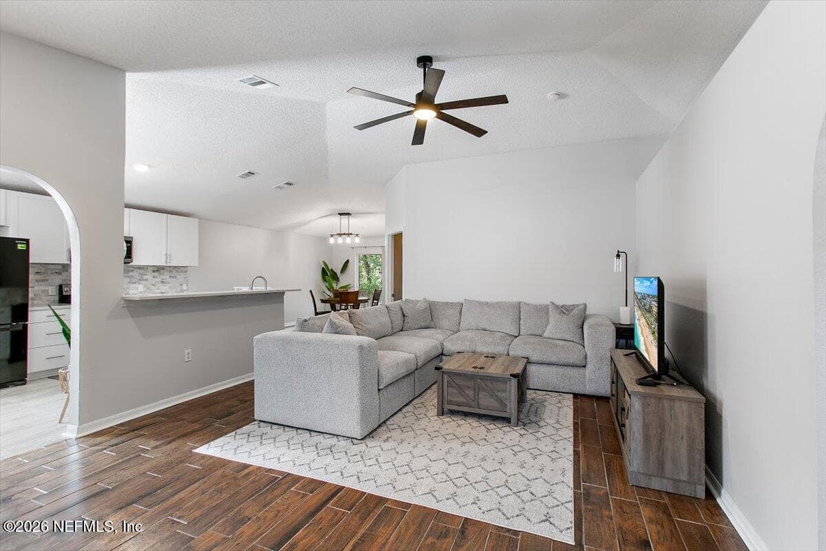 3516 WENTWORTH Circle W, Jacksonville, FL 32277, Jacksonville — photo 2