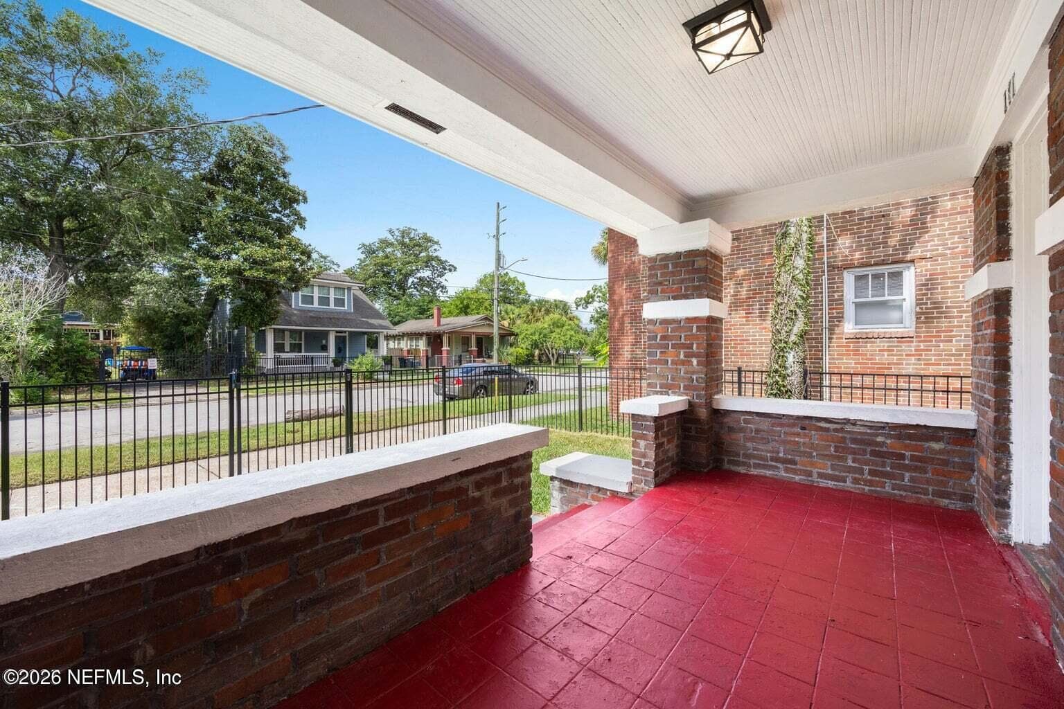 131 COTTAGE Avenue, Jacksonville — photo 2