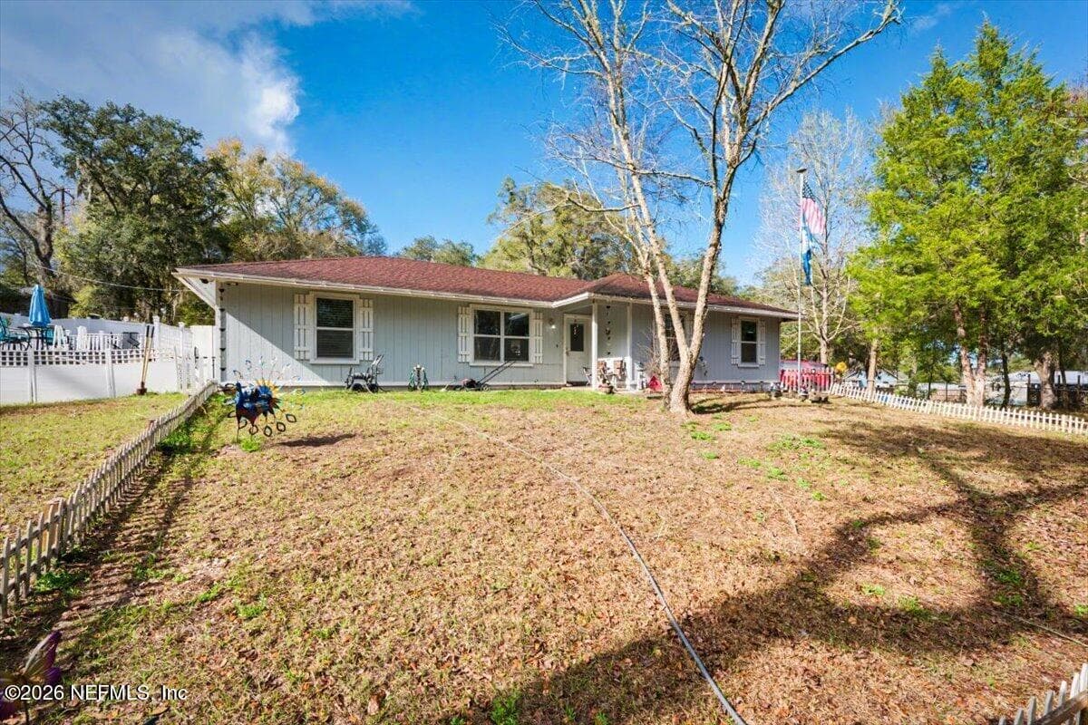53 LION Street, Middleburg — exterior