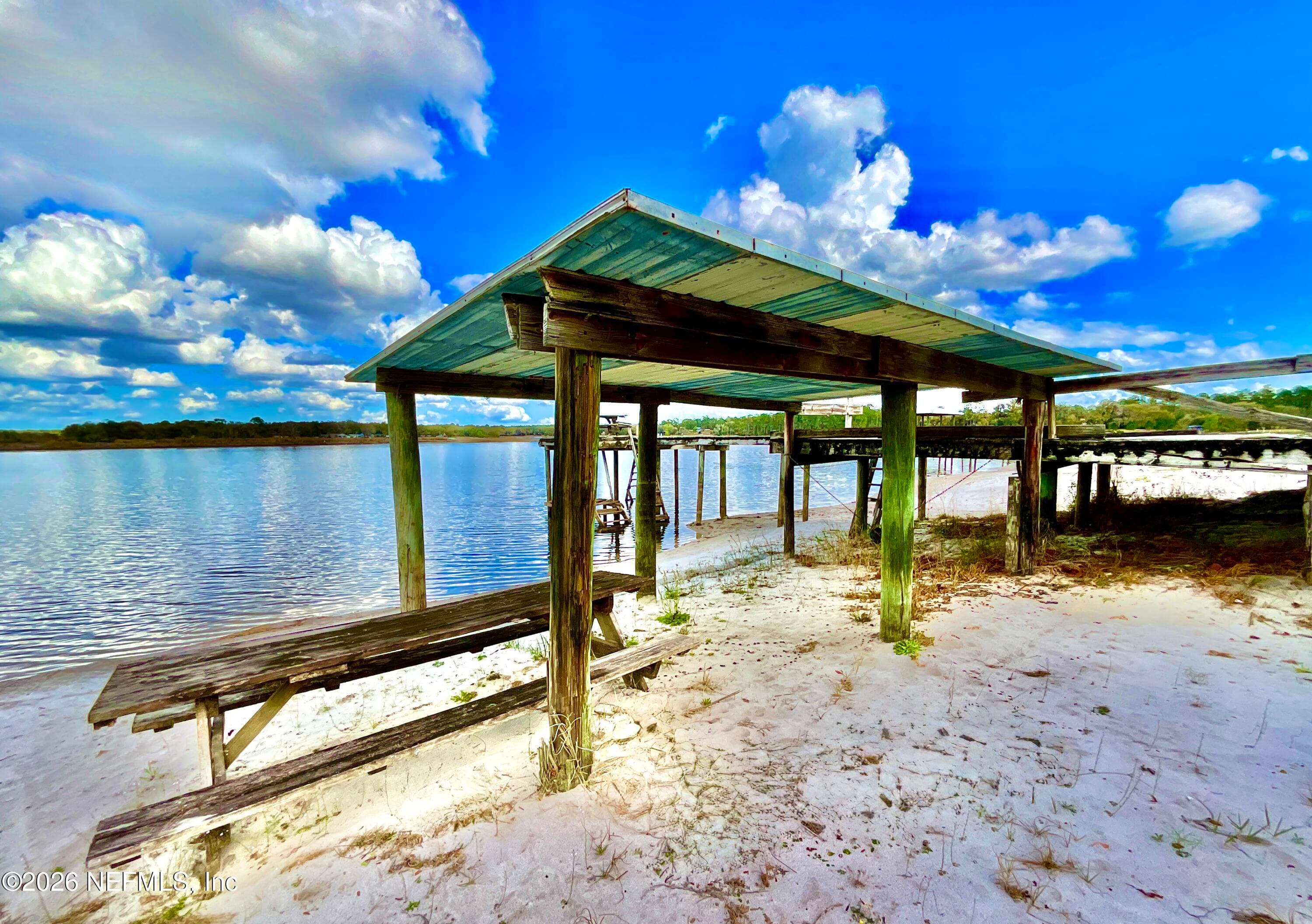 106 E SUNNYSIDE BEACH Road, Hawthorne, FL 32640, Hawthorne — photo 2