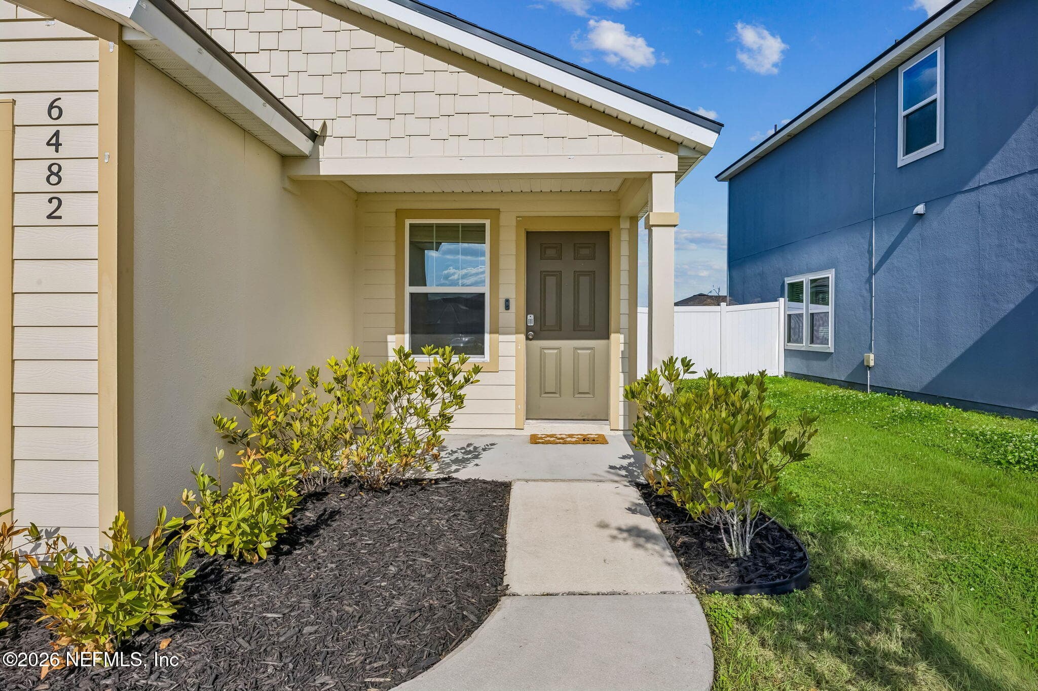 6482 BUCKING BRONCO Drive, Jacksonville — photo 3