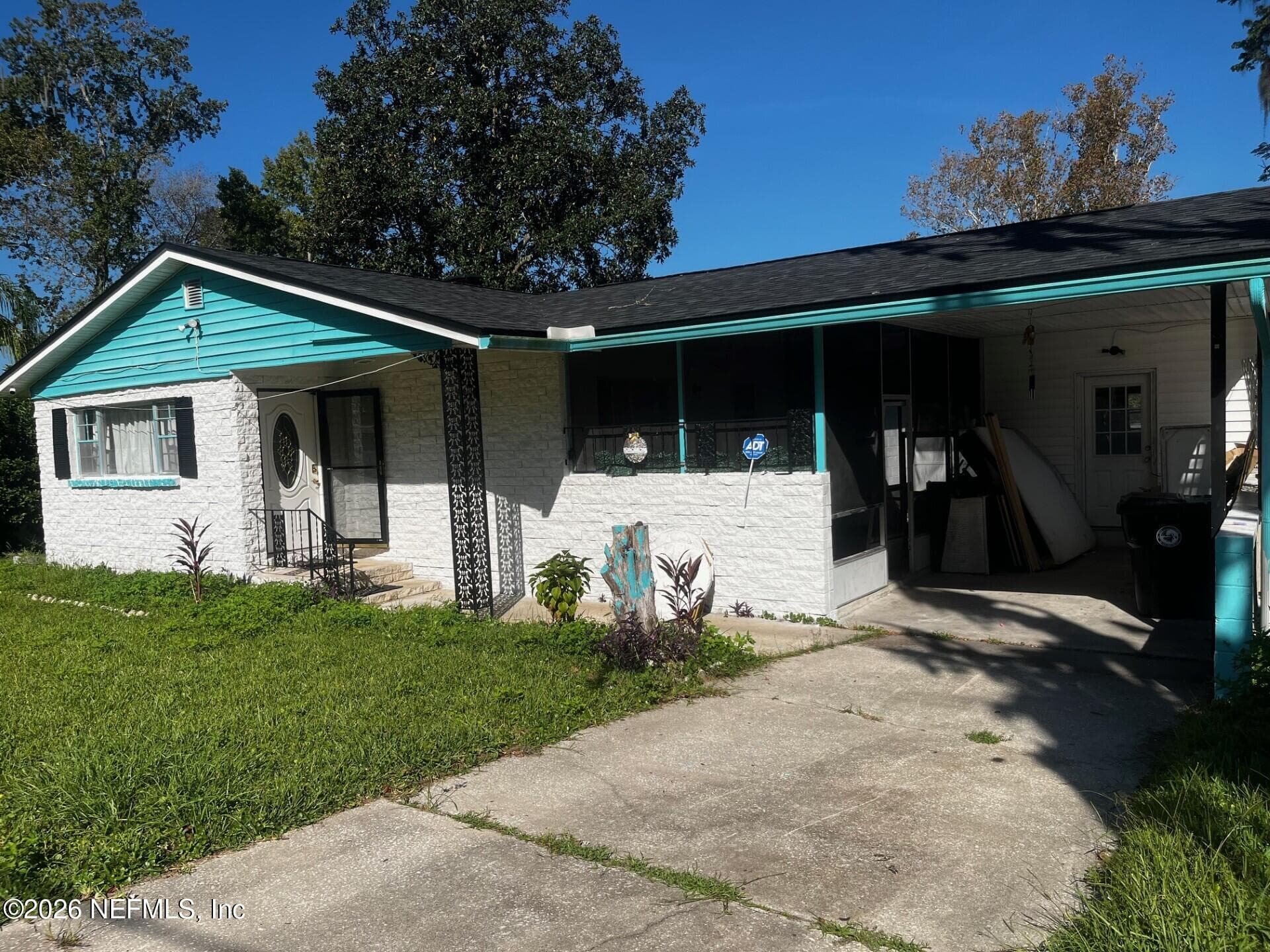211 SATURN Lane N, Orange Park — exterior