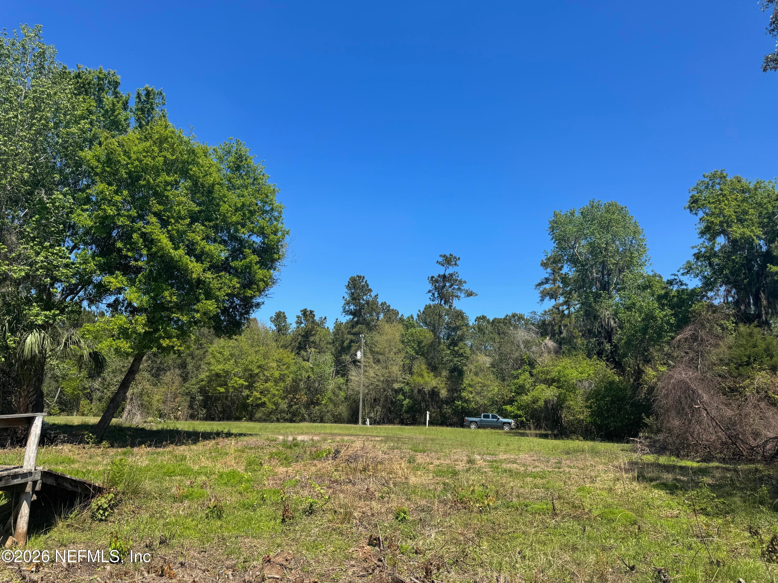 211 WALKER Drive, Interlachen — photo 2