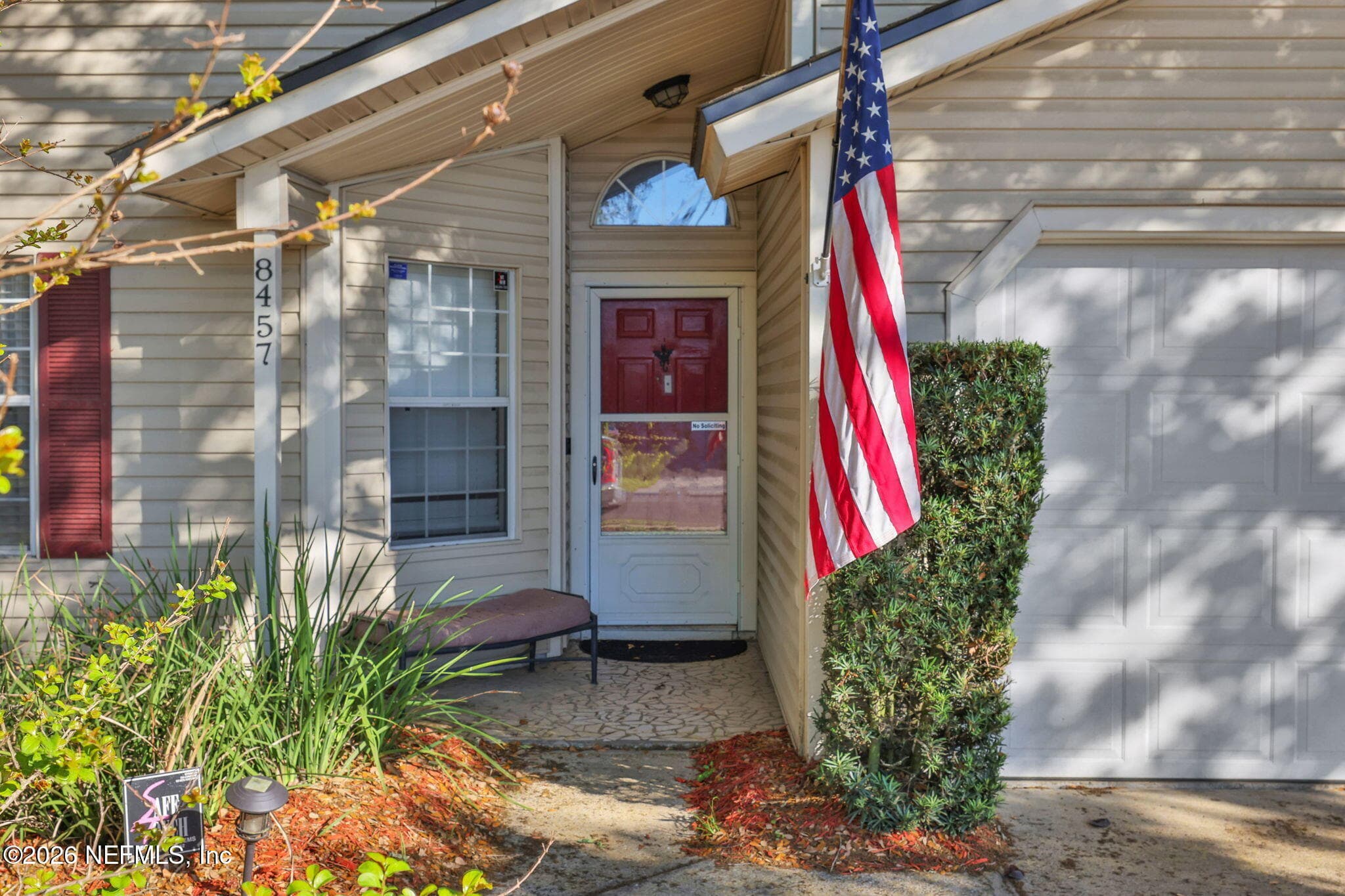 8457 SUGARTREE Drive, Jacksonville — photo 2