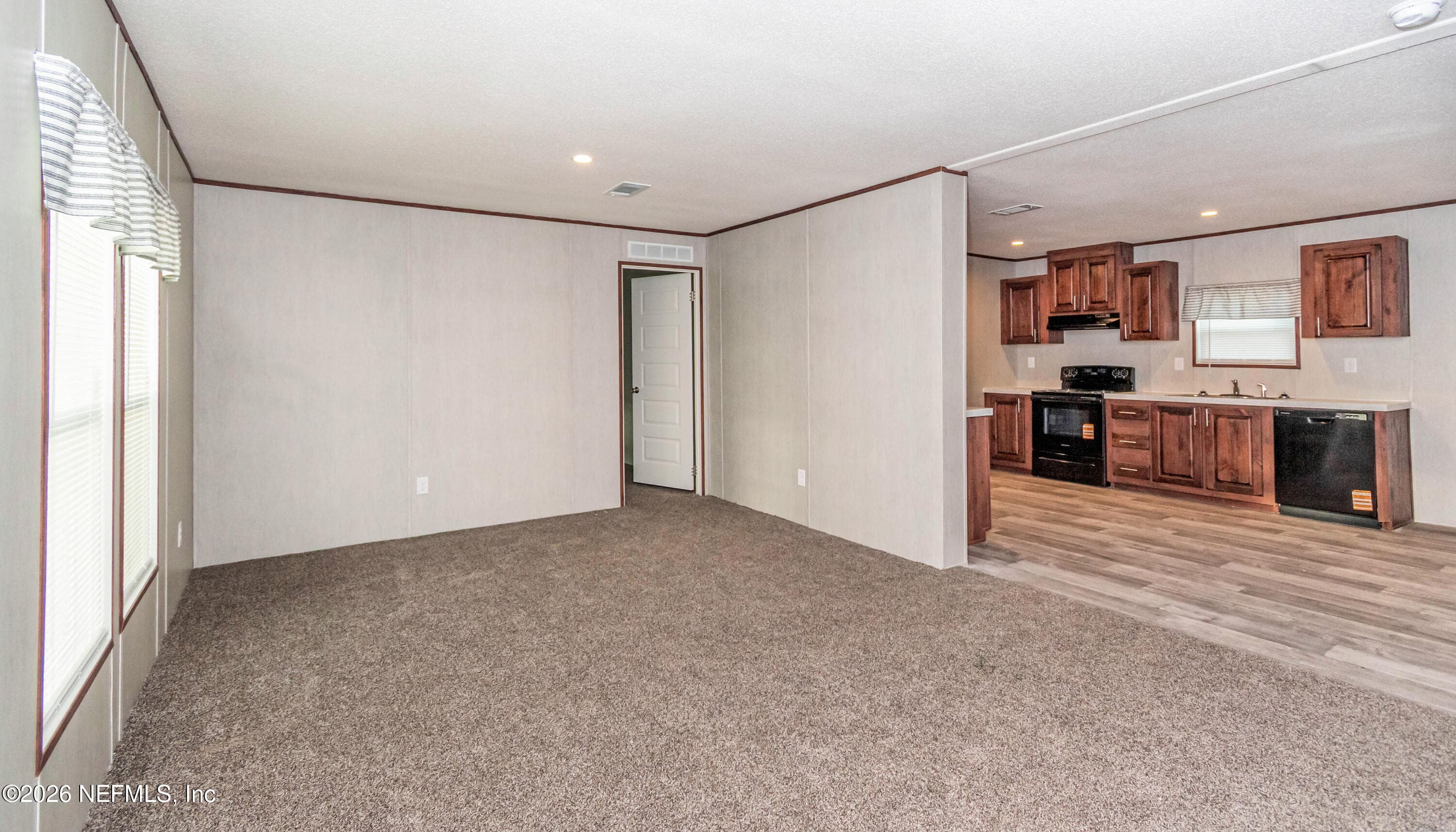 6171 BILL DAVIS Road, Glen St. Mary — photo 2