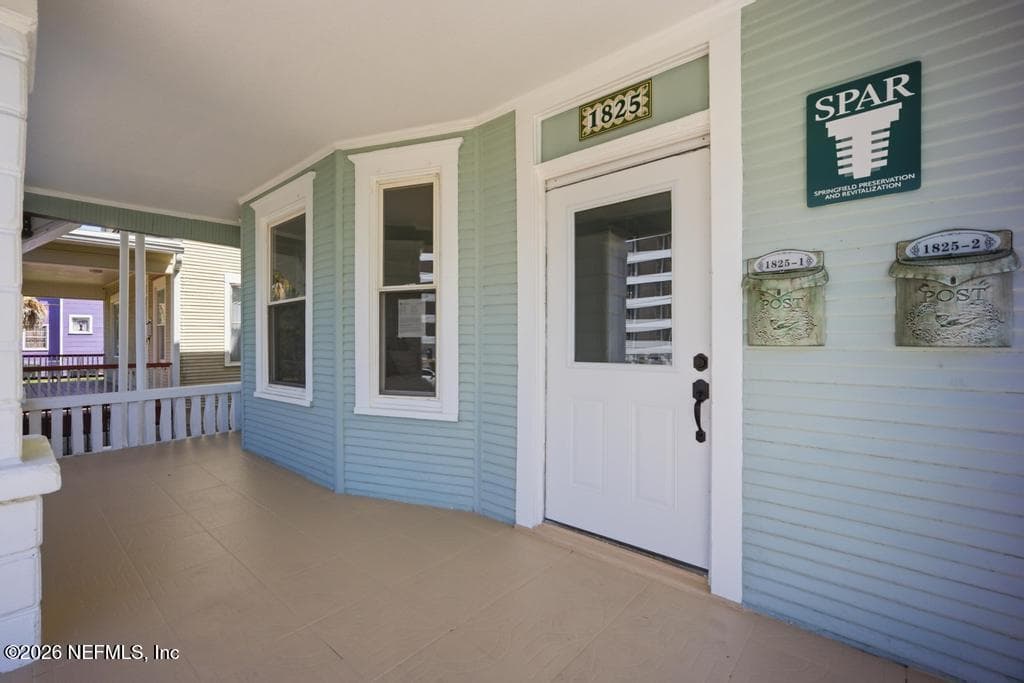 1825 PERRY Street, Jacksonville — photo 2