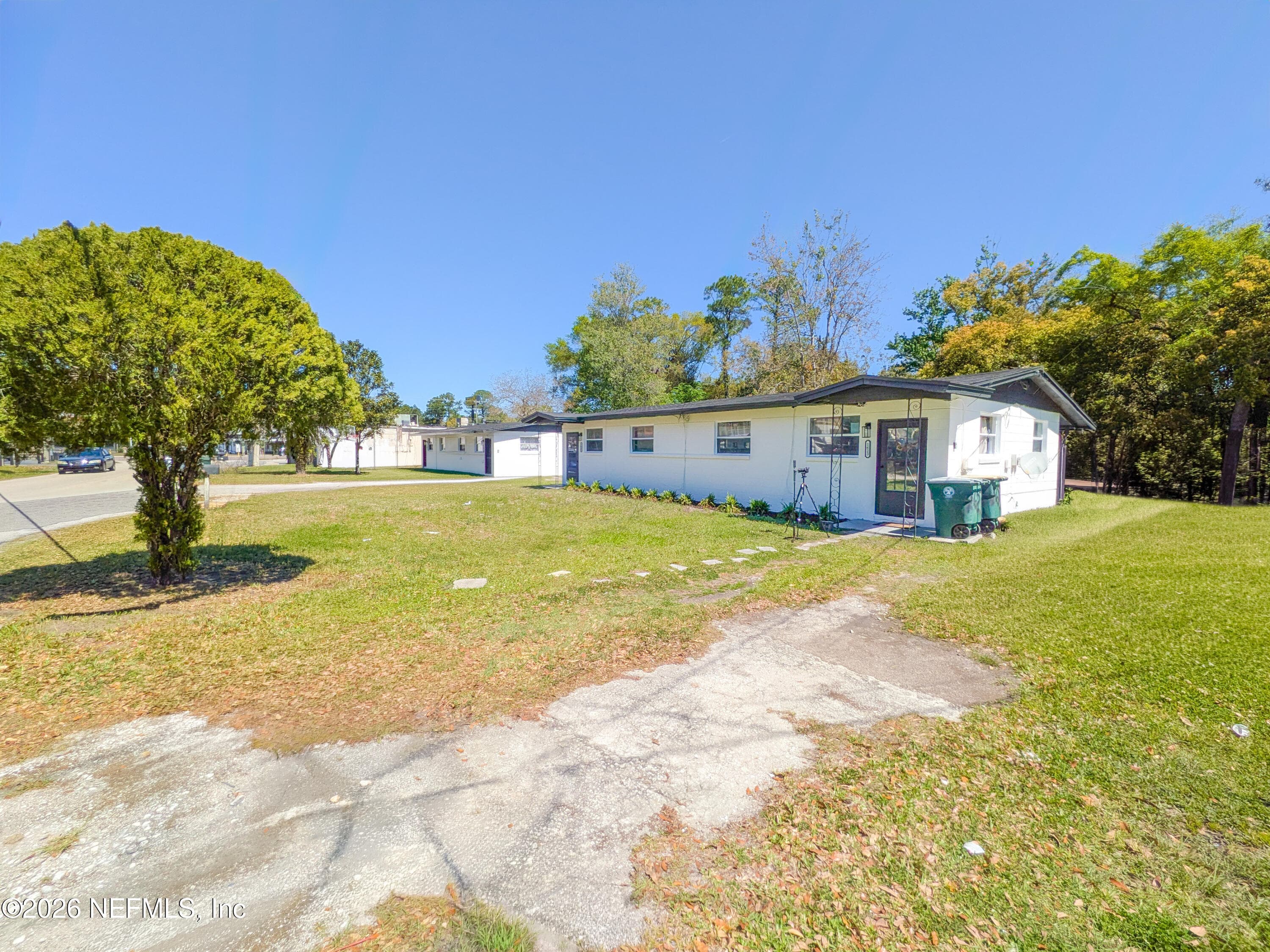 1621 BROOKVIEW Drive S, Jacksonville — photo 3