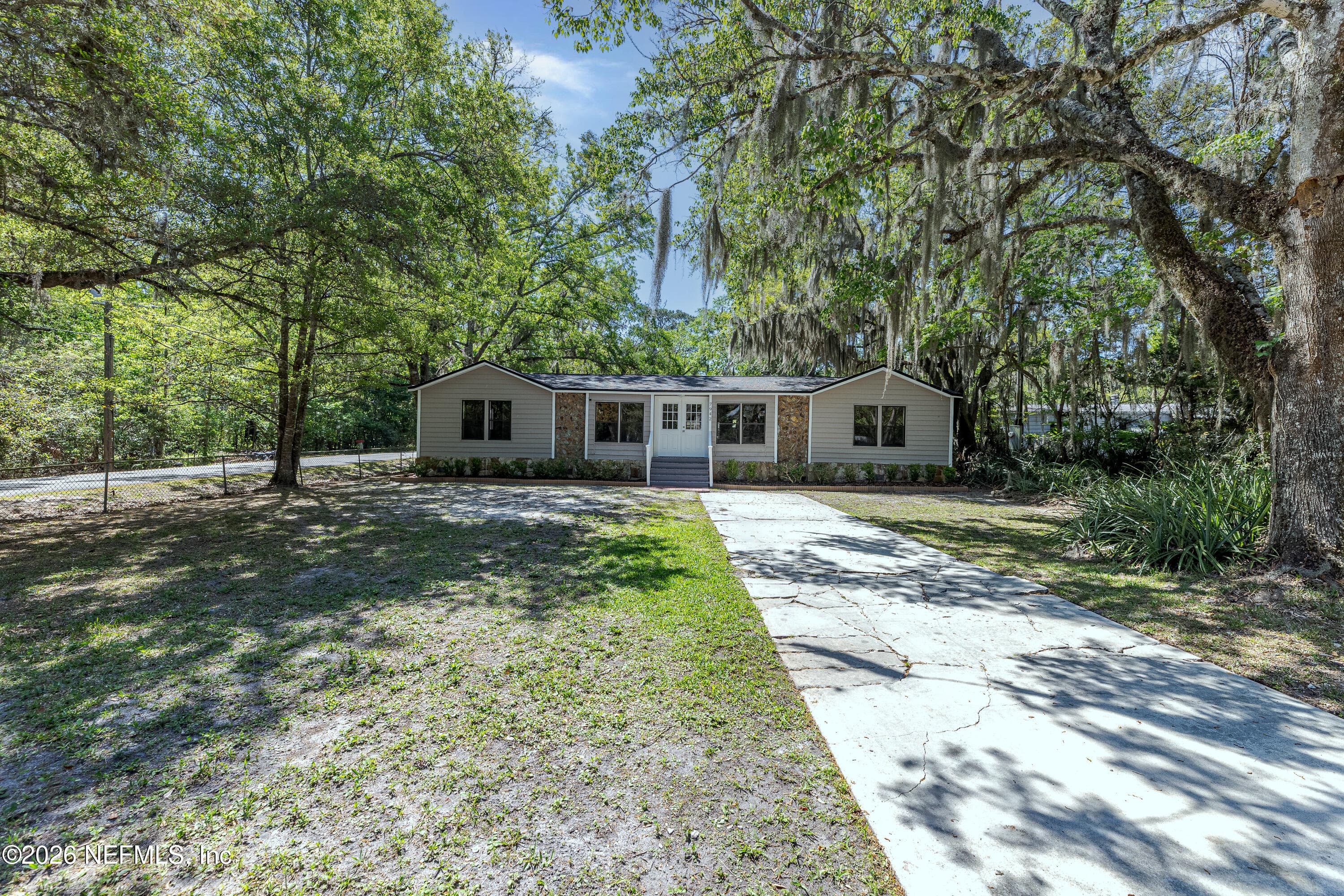 7942 MULHALL Drive, Jacksonville — photo 2