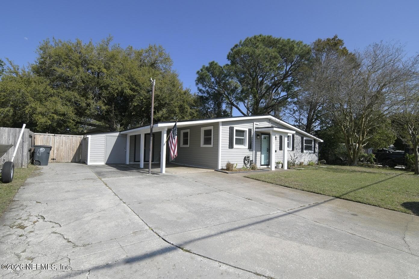477 SAILFISH Drive E, Atlantic Beach — photo 2