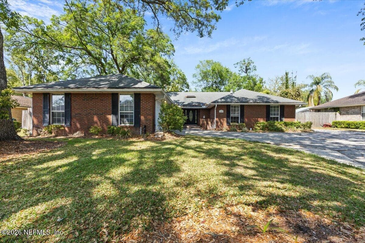 11549 SEDGEMOORE Drive S, Jacksonville — exterior