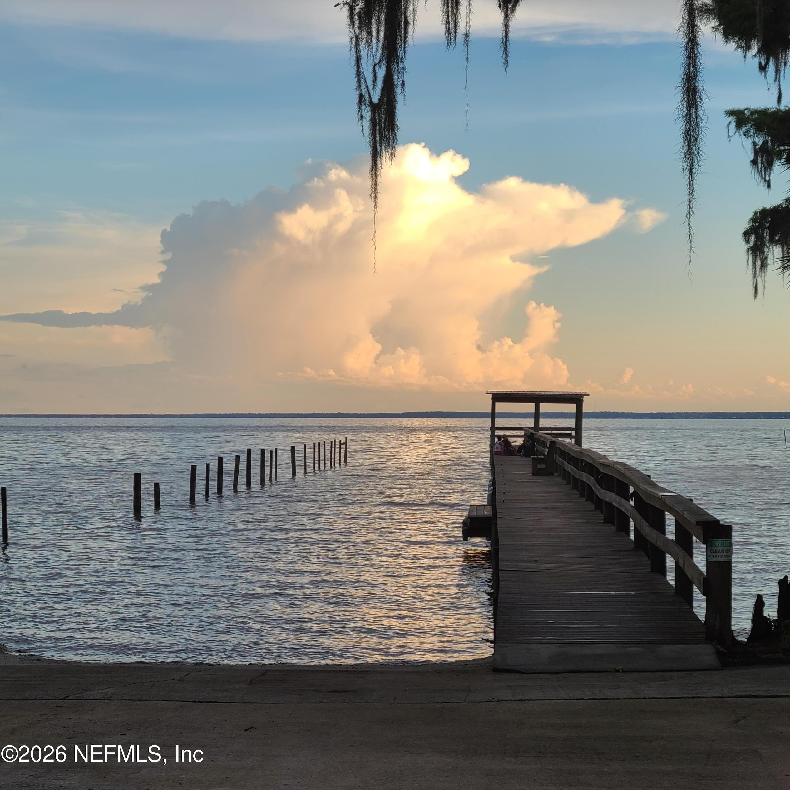 233 PARADISE Boulevard, Georgetown, FL 32139, Georgetown — exterior