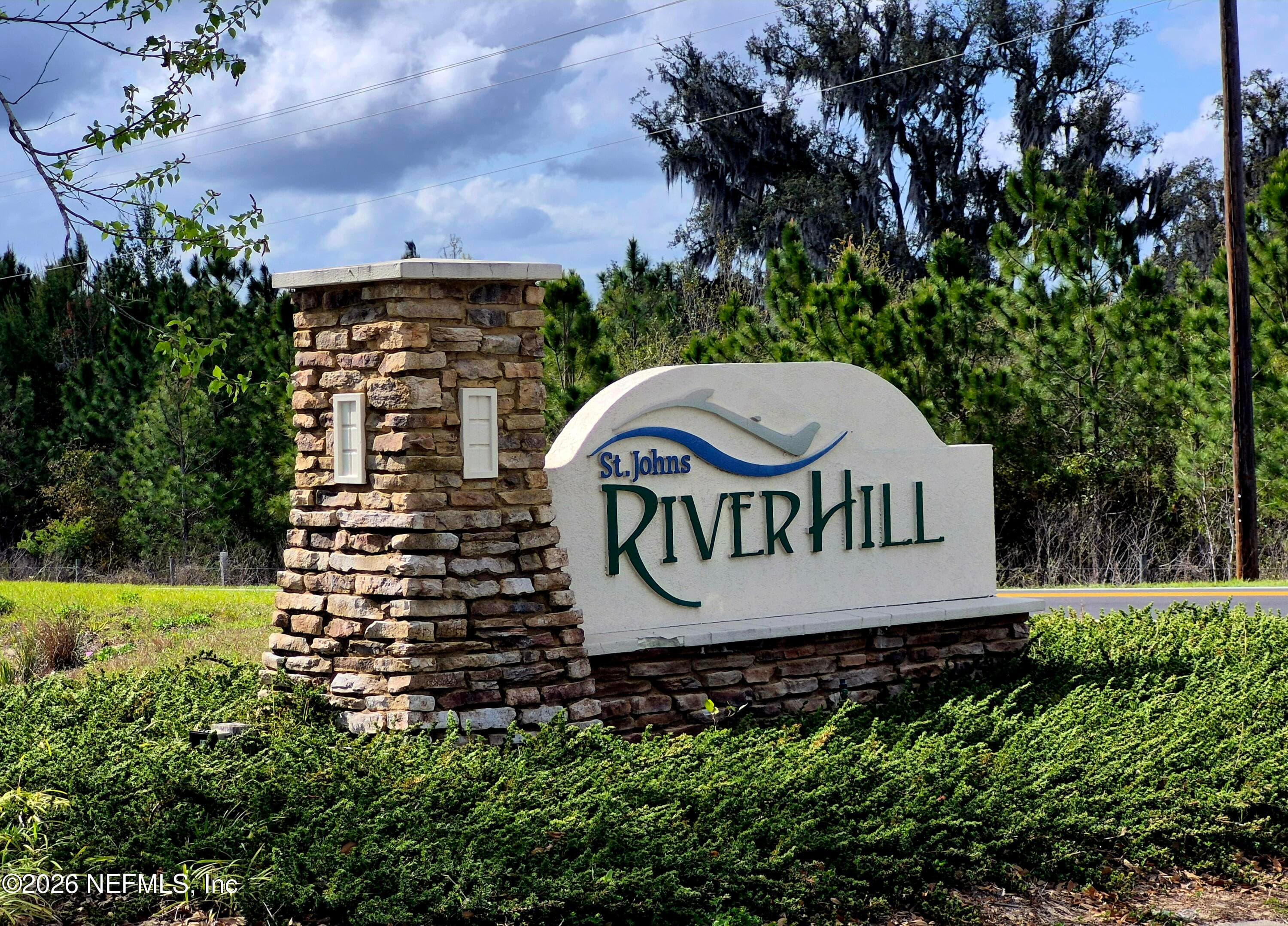 427 RIVER HILL Drive, Welaka, FL 32193, Welaka — exterior