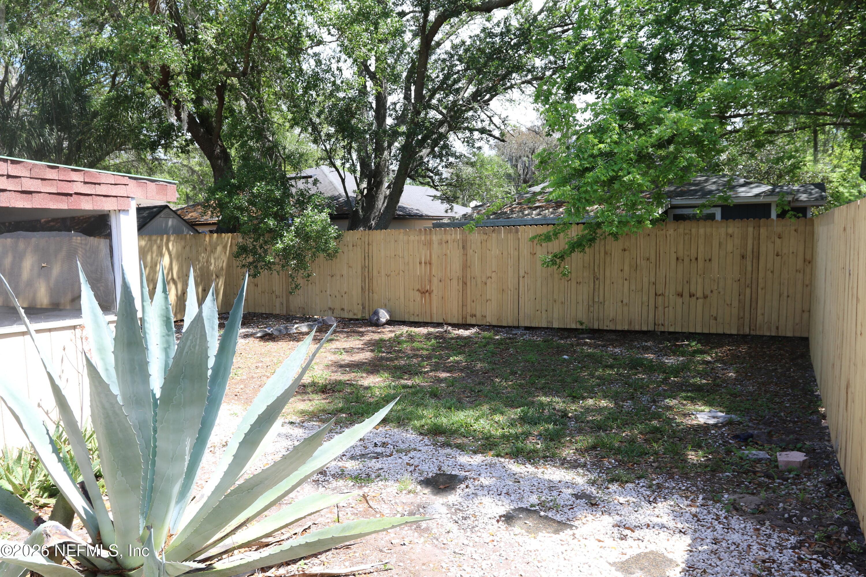 569 CAMELIA Street, Atlantic Beach, FL 32233, Atlantic Beach — photo 2
