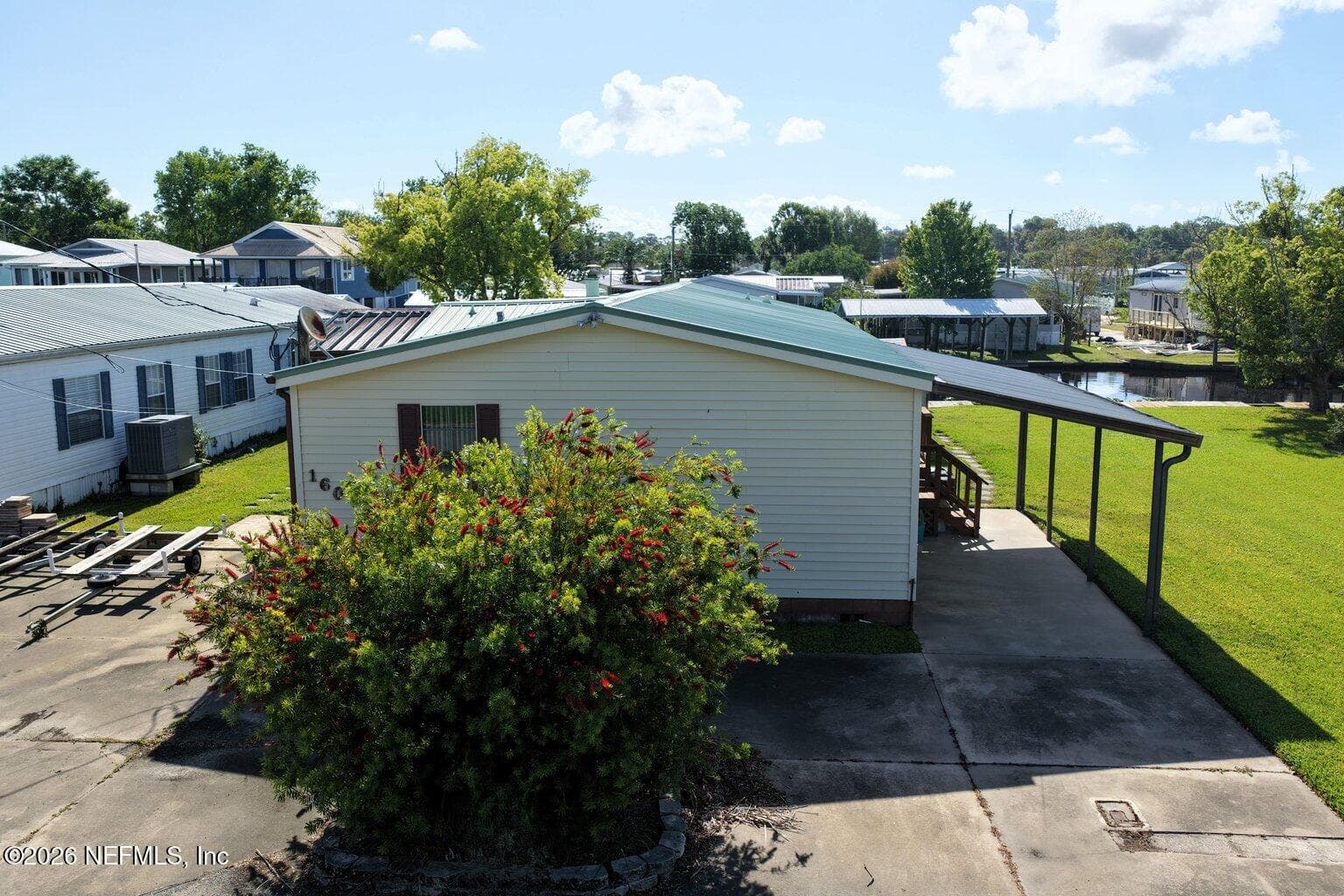 160 MOONLITE Drive, Welaka — photo 2