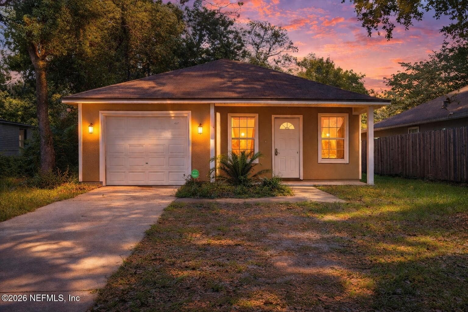 4527 CLAIRMONT Road, Jacksonville — exterior
