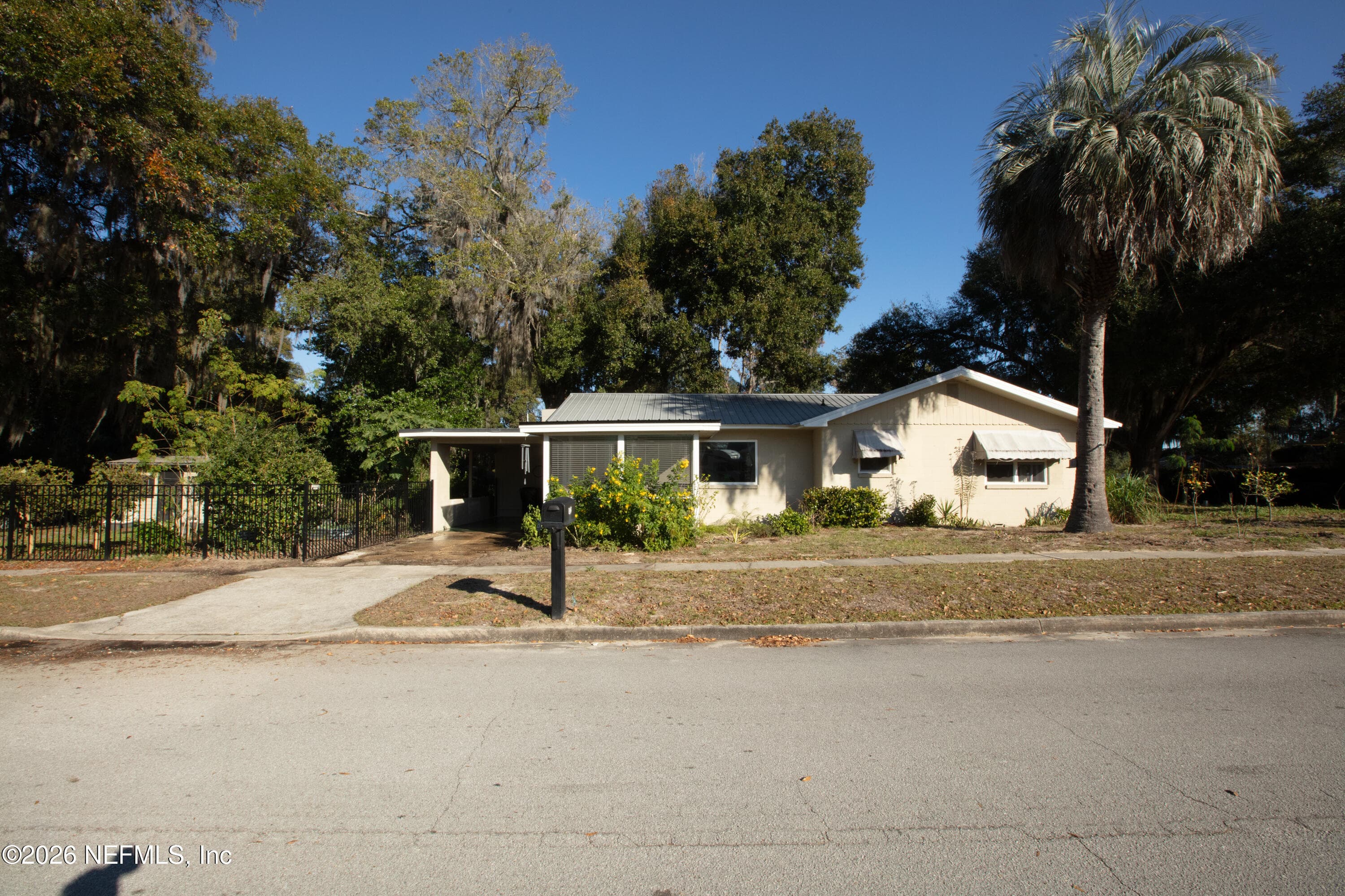 465 SE PALMETTO Avenue, Keystone Heights, FL 32656, Keystone Heights — exterior