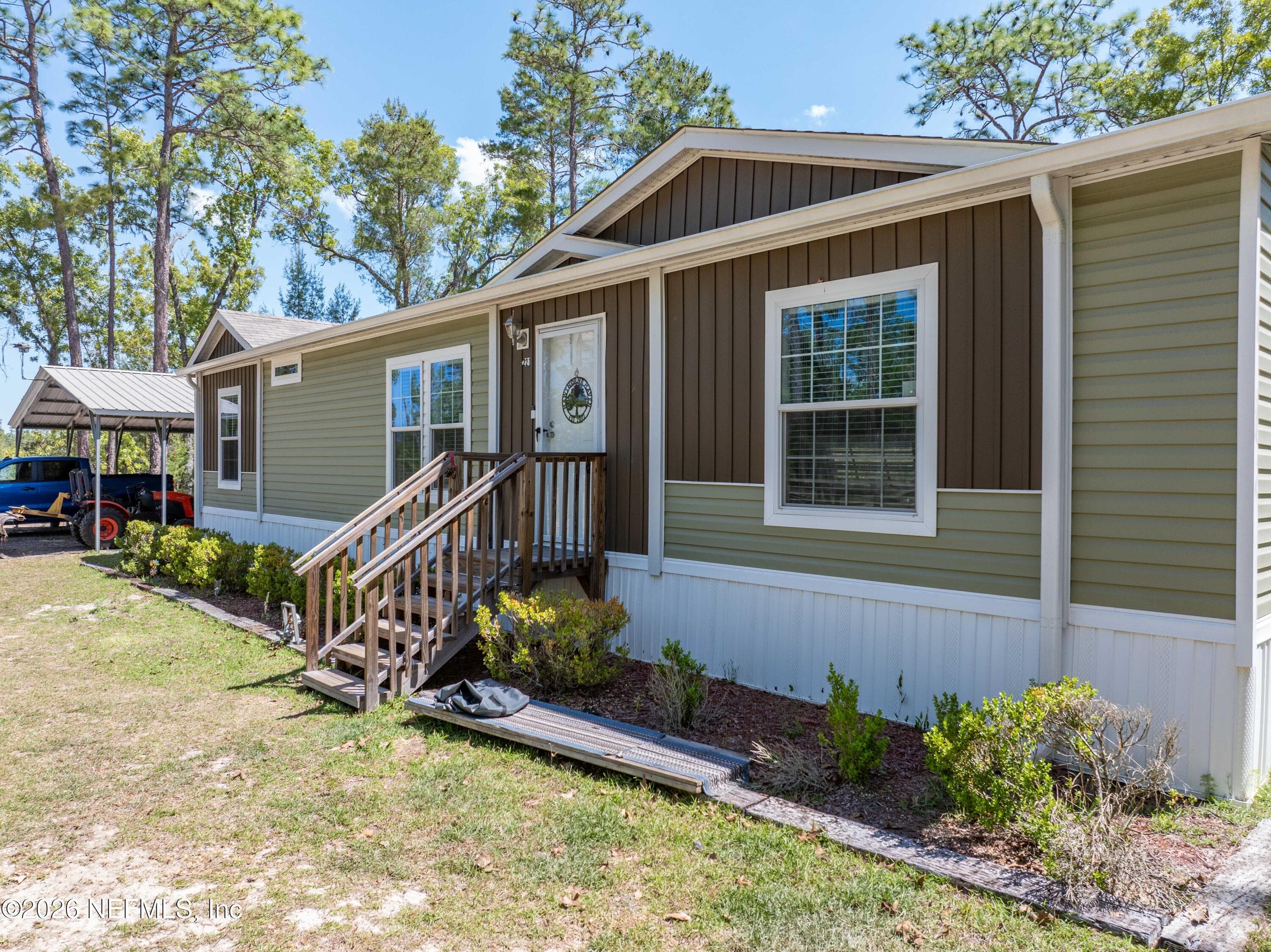 221 MAGNOLIA Road, Hawthorne, FL 32640, Hawthorne — photo 2