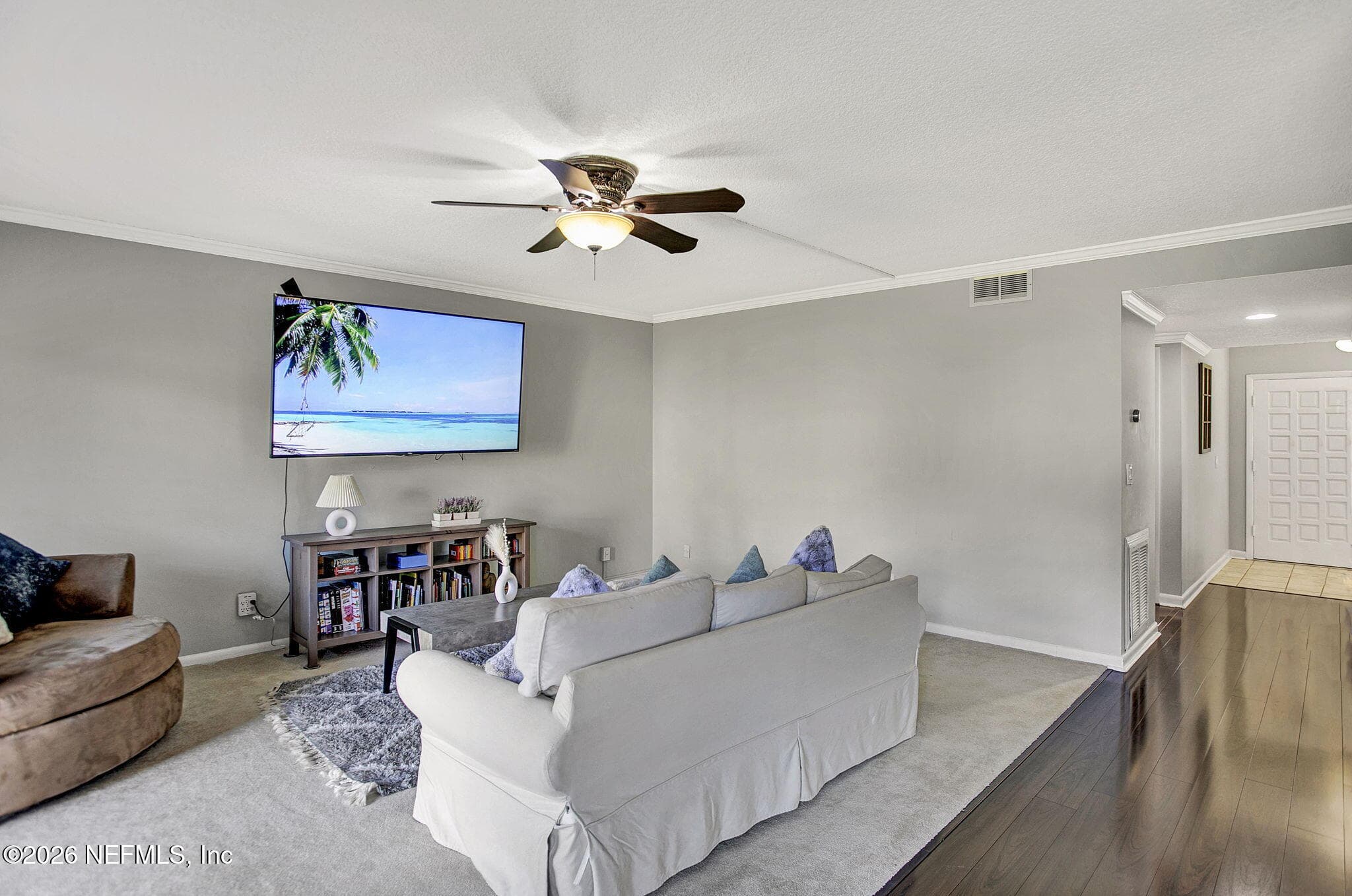 10105 S LEISURE Lane 3, Jacksonville — photo 3